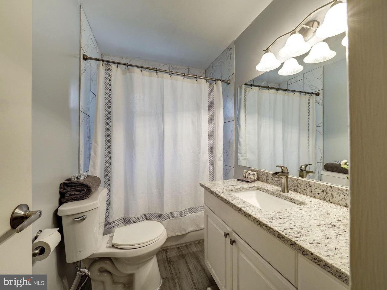 BRADLEY HILLS - Residential Lease