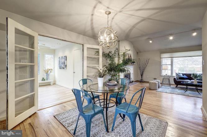 BRADLEY HILLS - Residential Lease