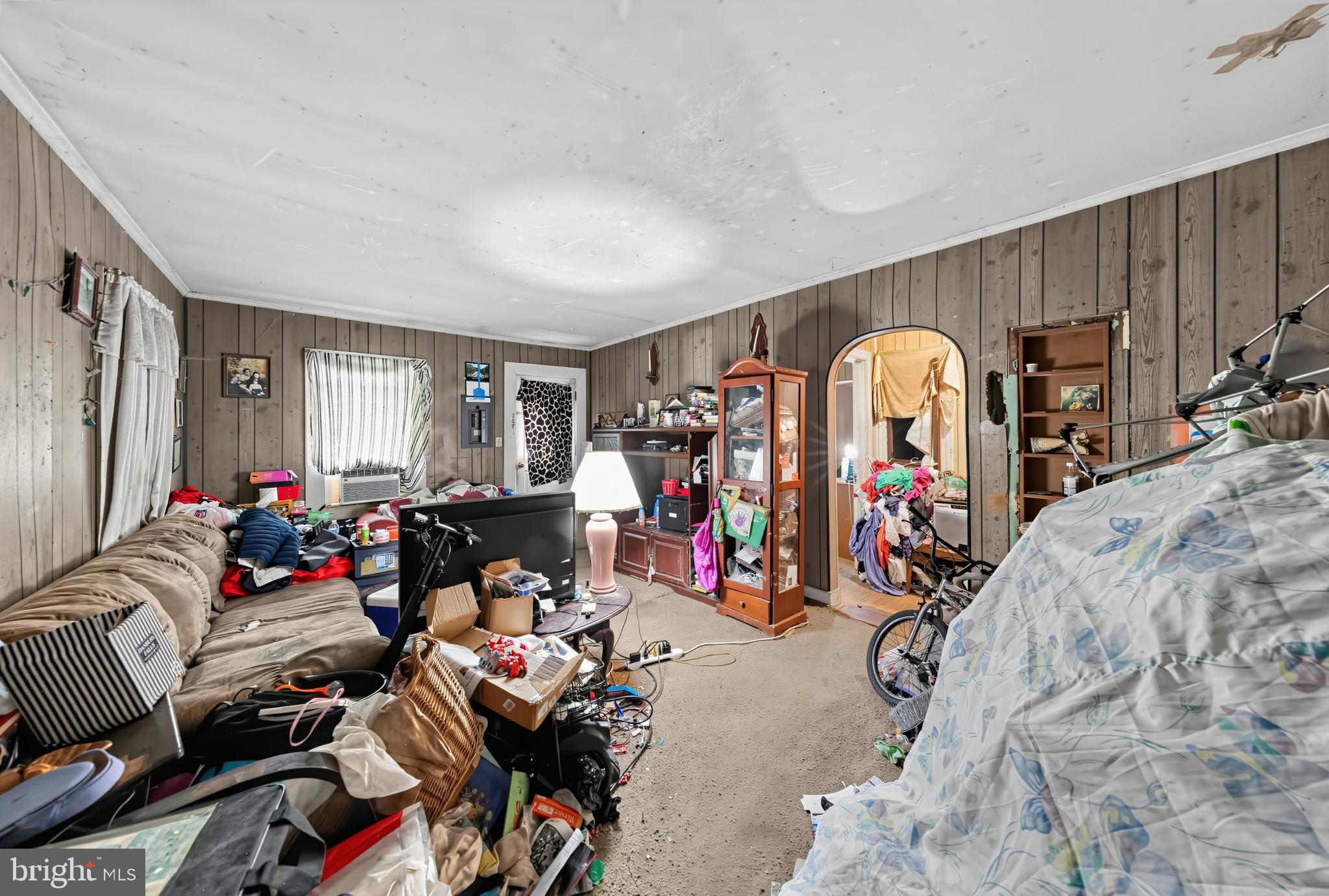 1065 WALNUT SHADE ROAD