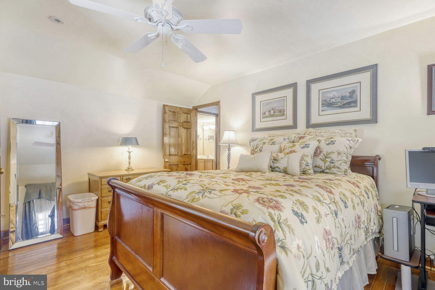 ROSEDALE/CAMELOT - Residential