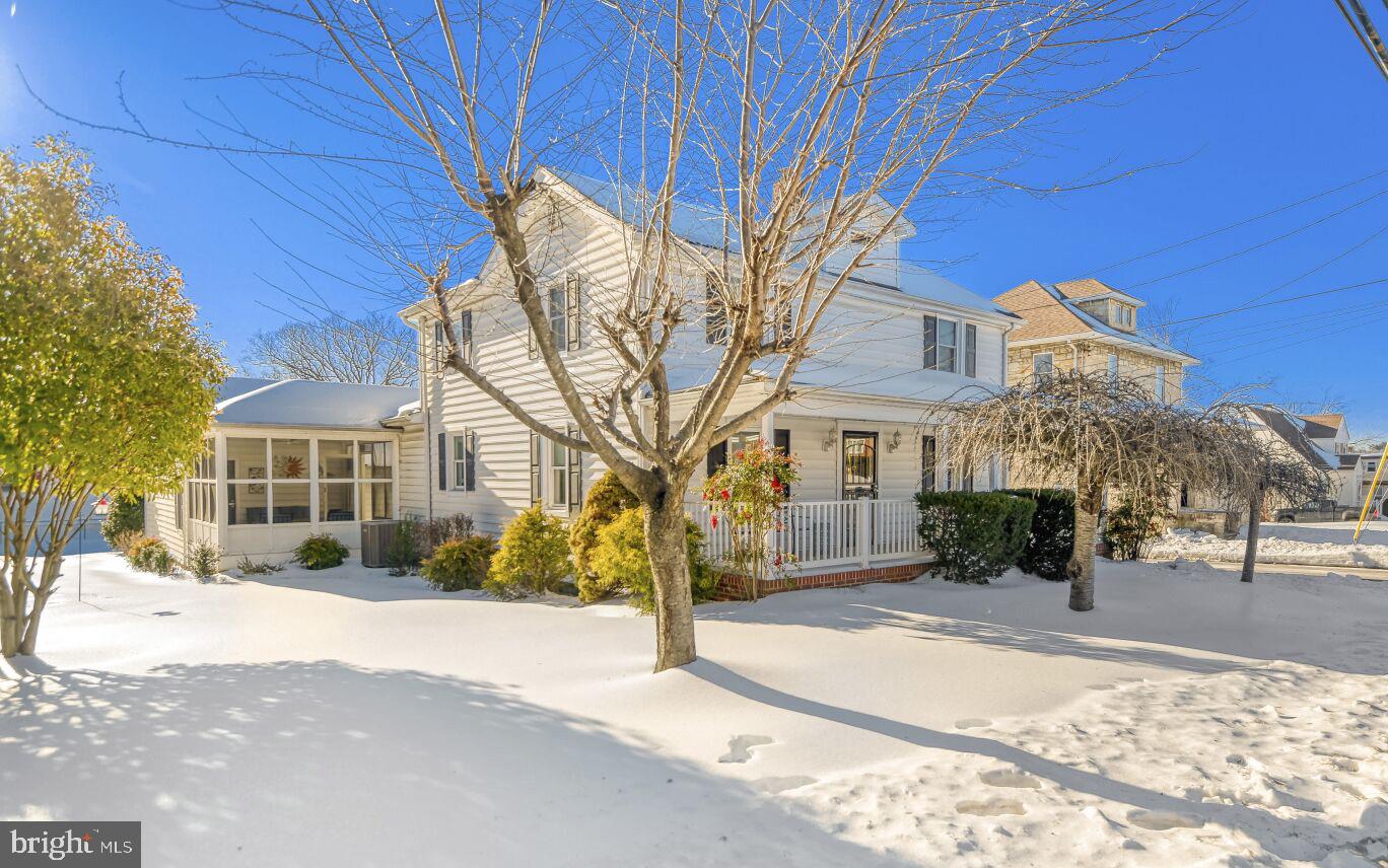 ROSEDALE/CAMELOT - Residential