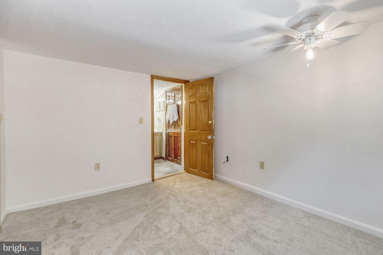 ROSEDALE/CAMELOT - Residential