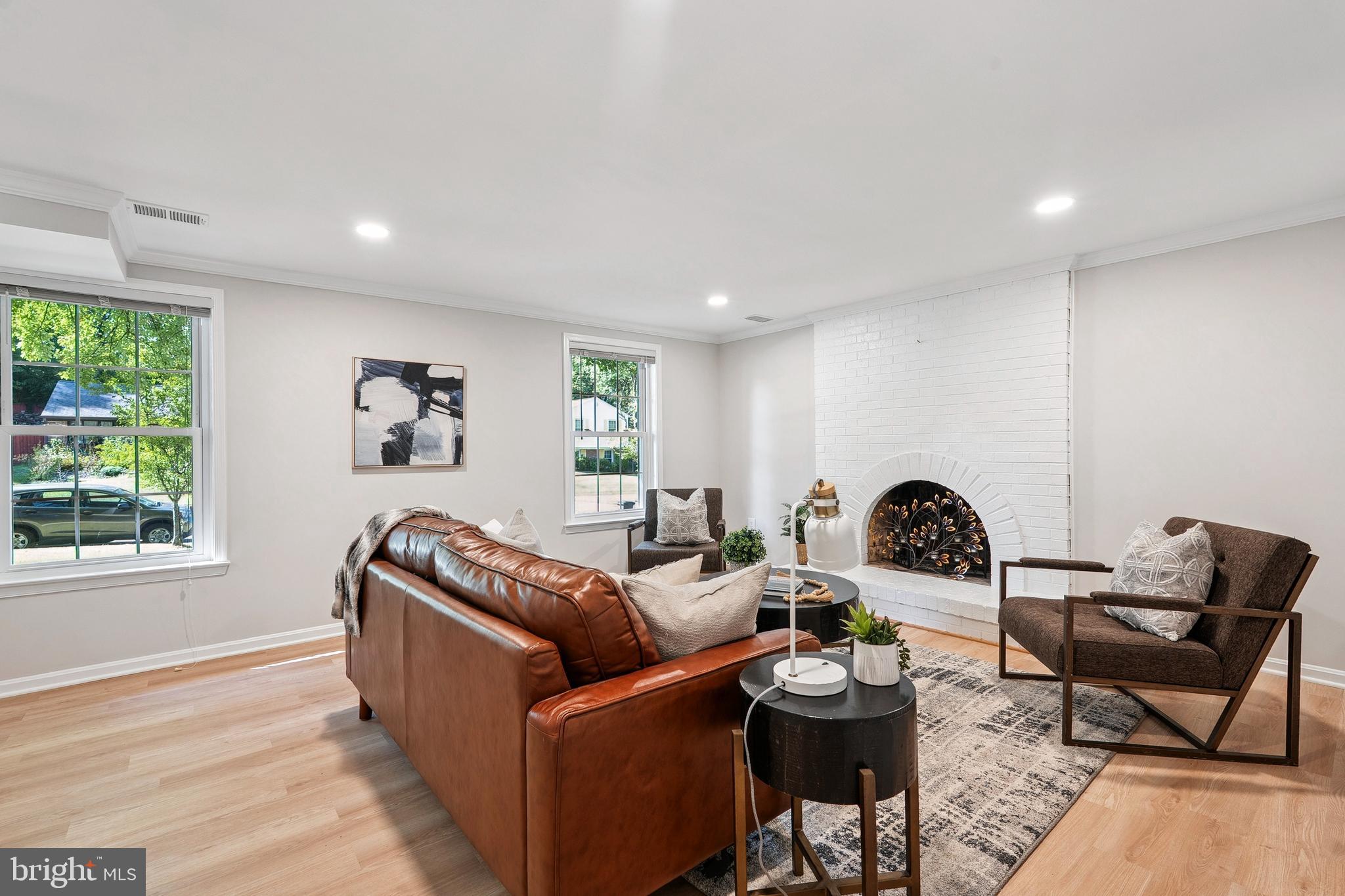 ASPEN HILL PARK - Residential