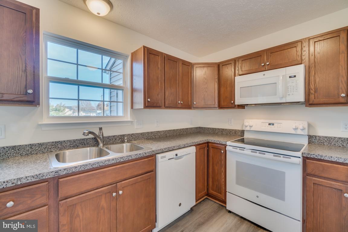 SORRELL COURT - Residential Lease