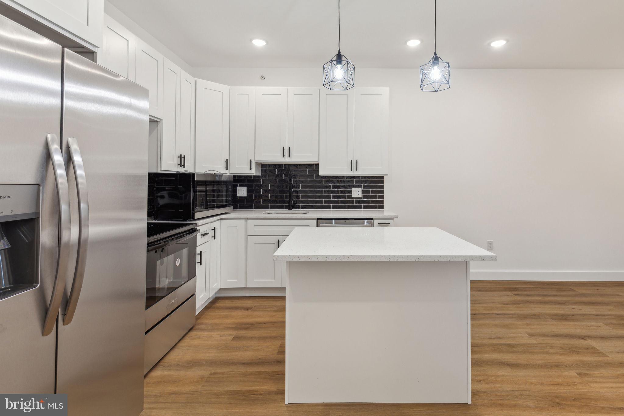 WEST KENSINGTON - Residential Lease