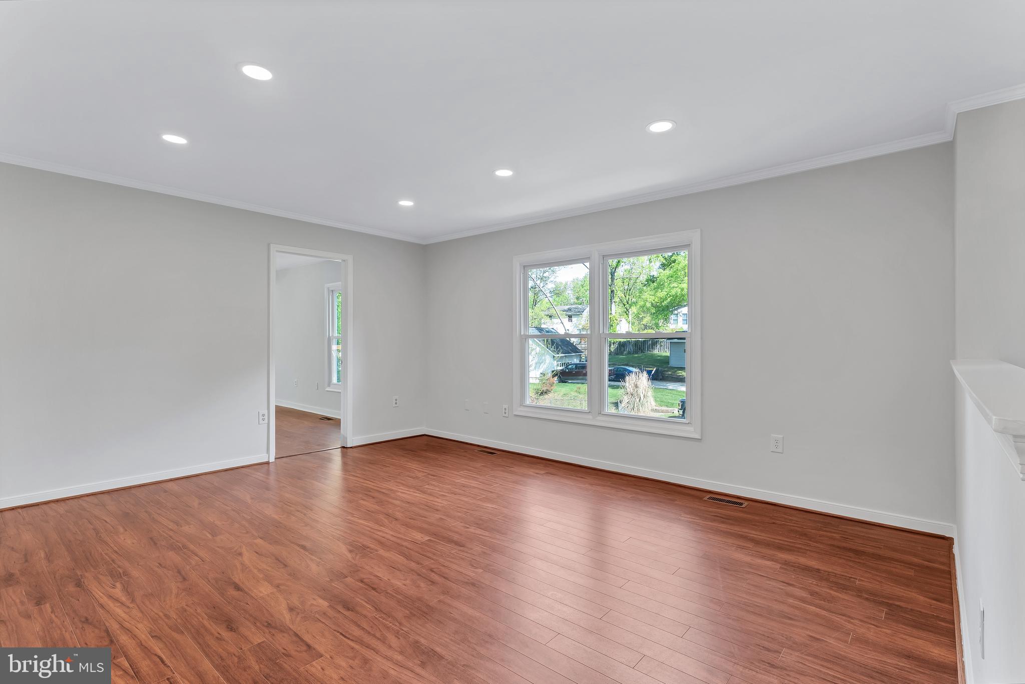 7 FAIRFIELD COURT