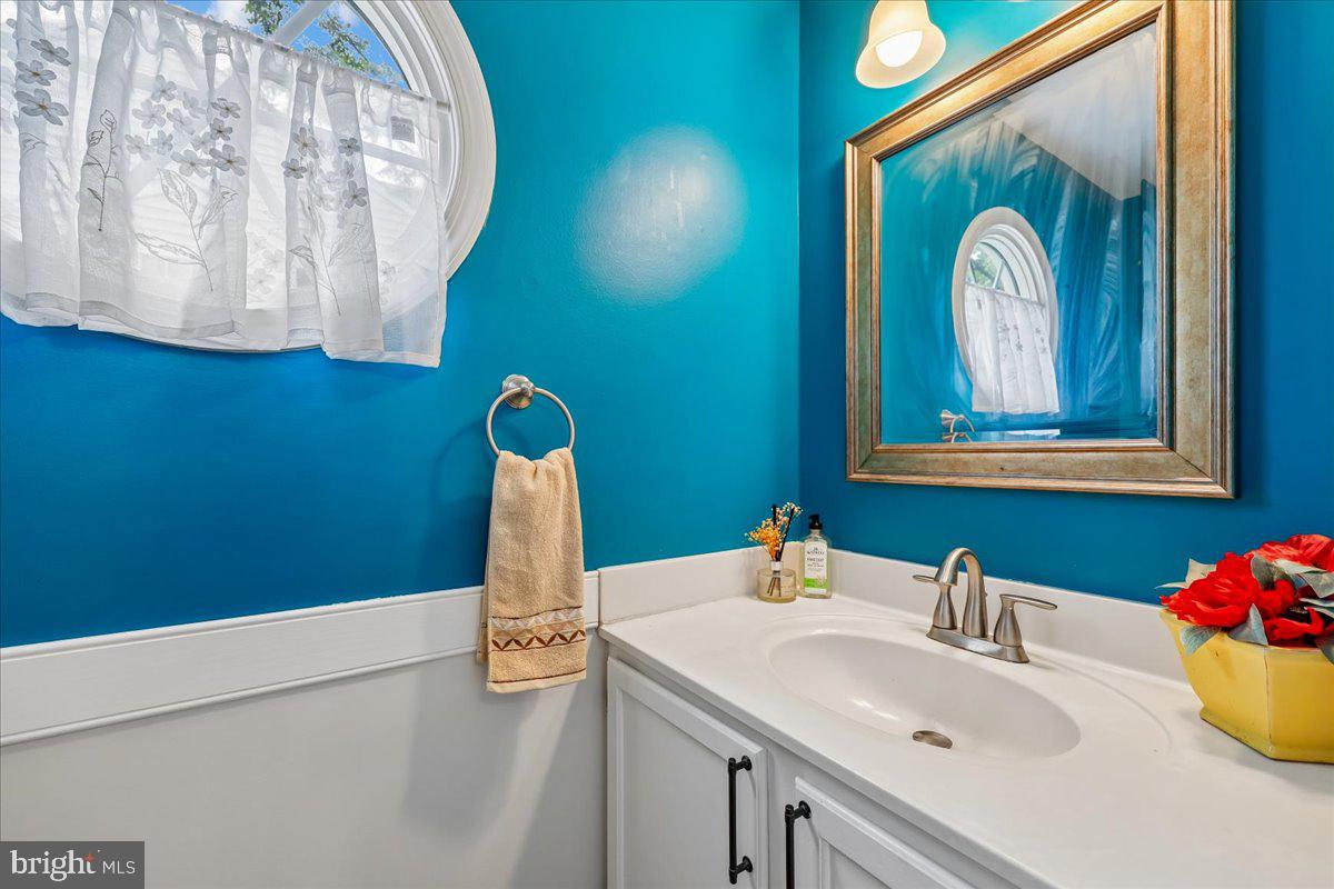 VILL AT MANCHESTER FARMS - Residential