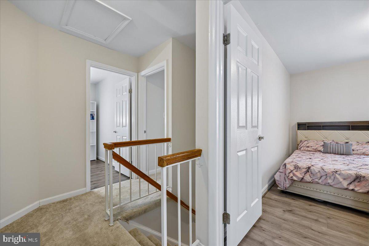 VILL AT MANCHESTER FARMS - Residential