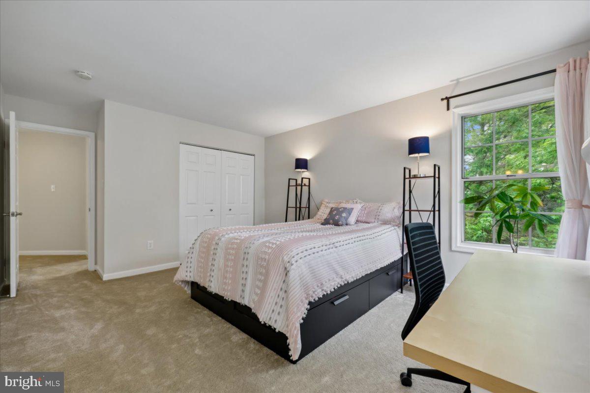 VILL AT MANCHESTER FARMS - Residential