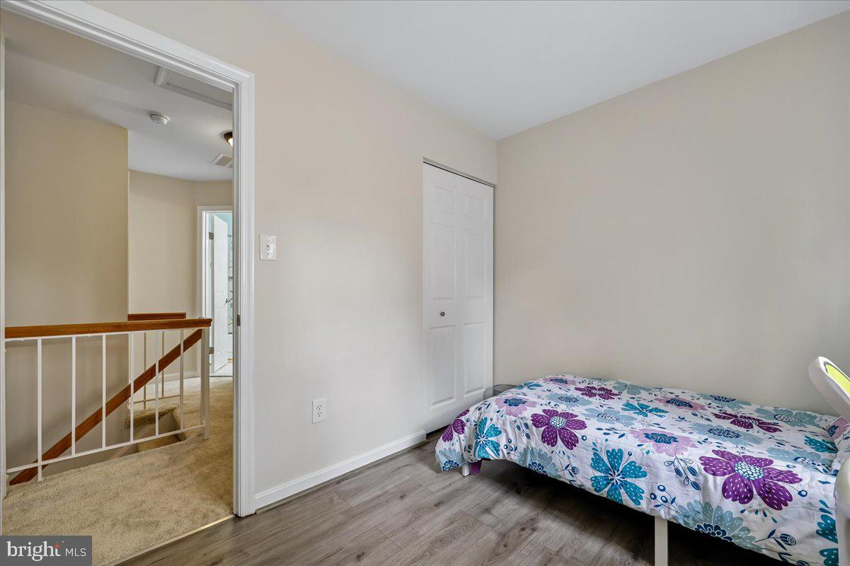 VILL AT MANCHESTER FARMS - Residential