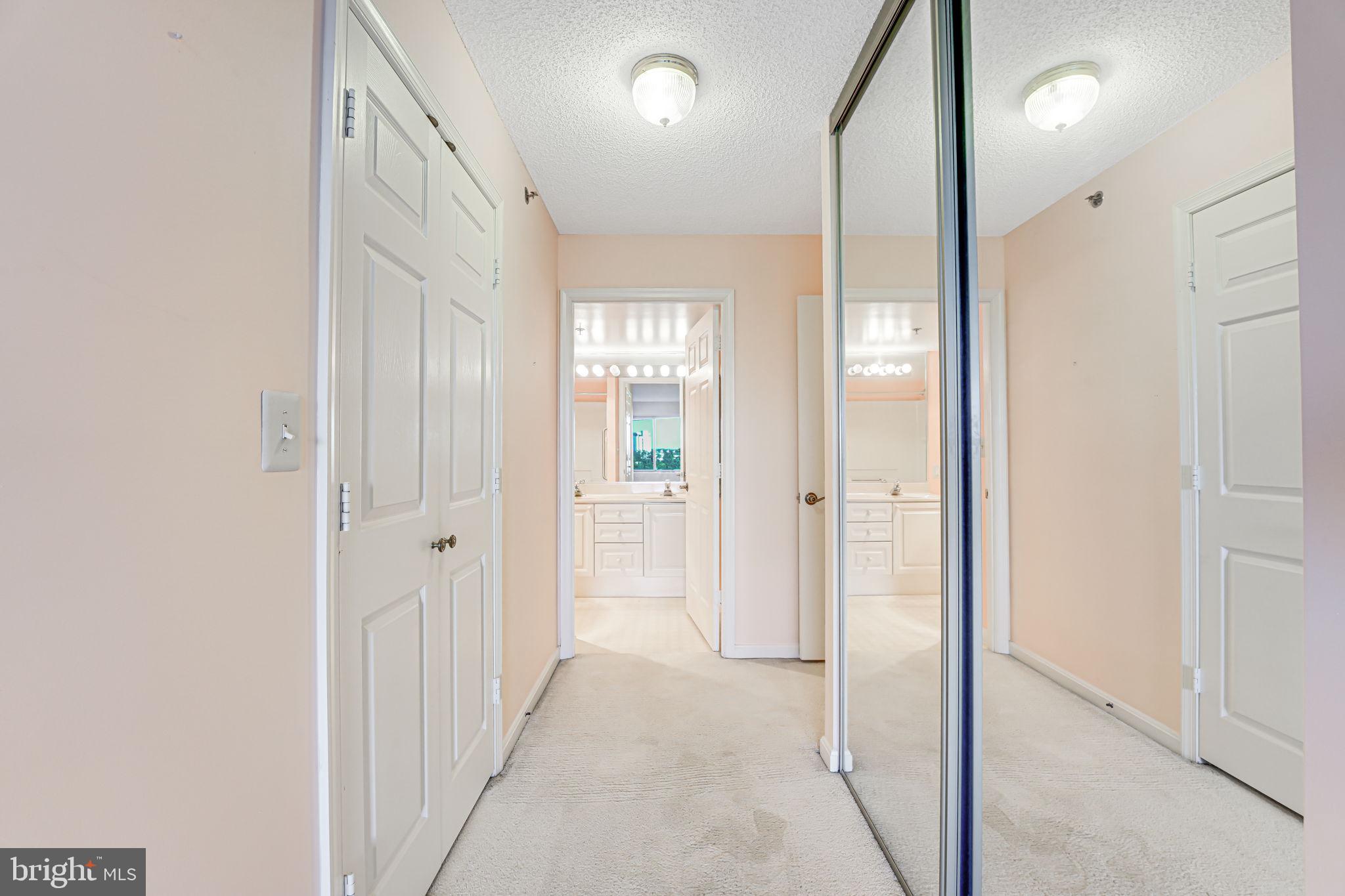 LANSDOWNE WOODS - Residential