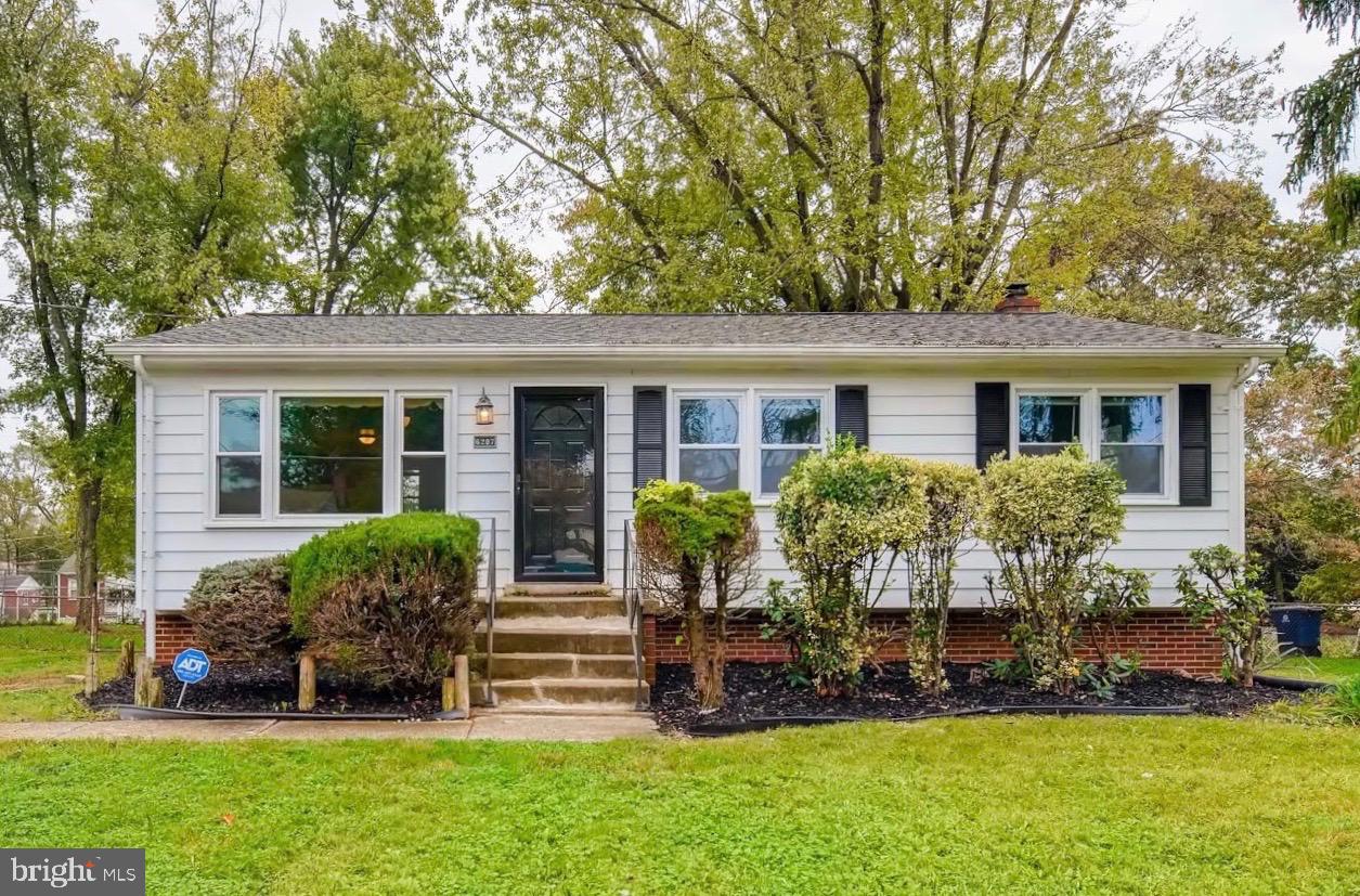 DEN LEE ACRES - Residential