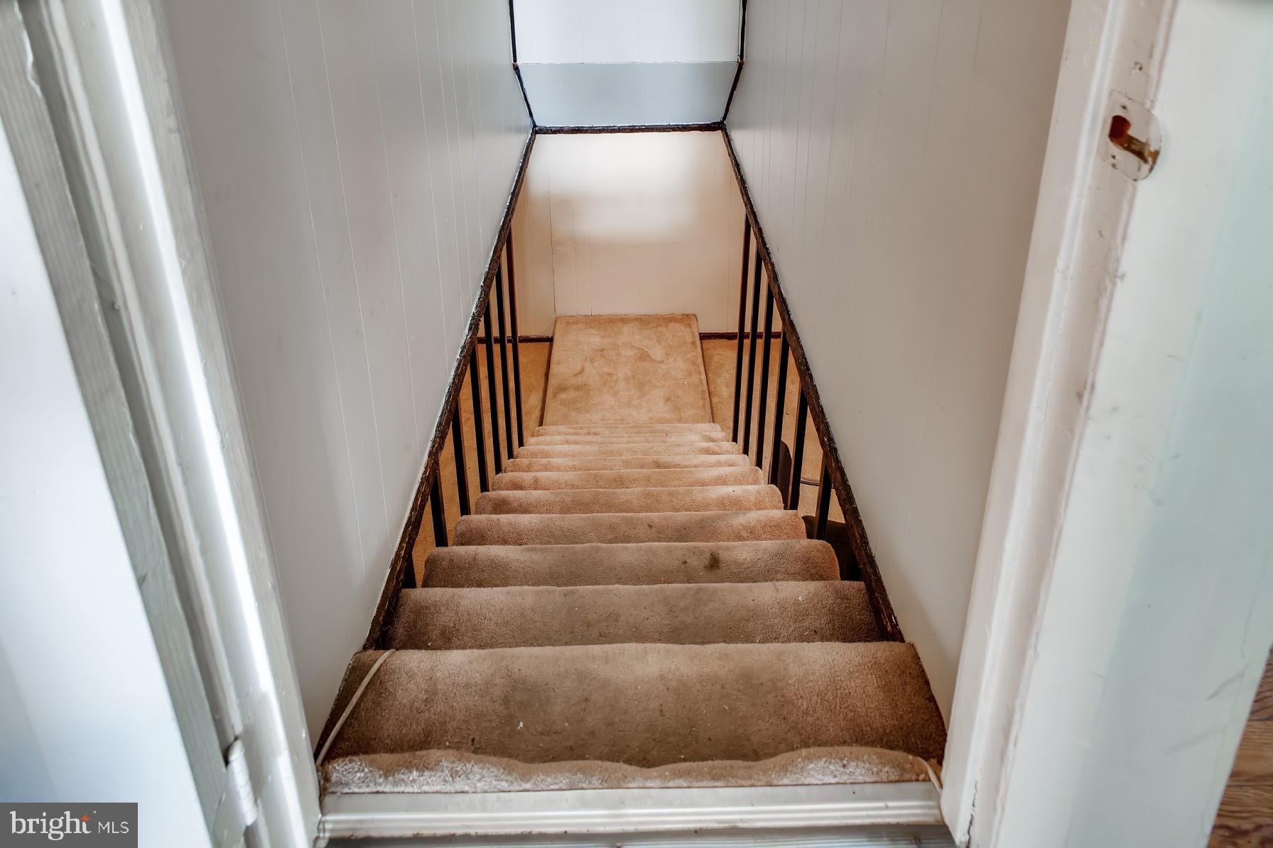 DEN LEE ACRES - Residential