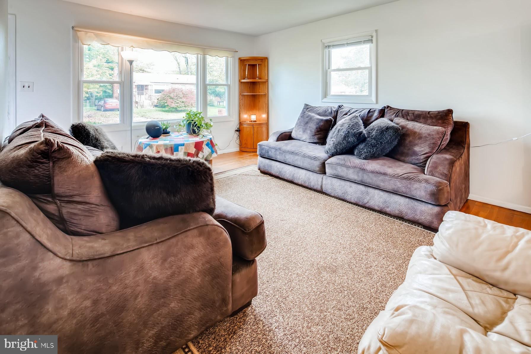 DEN LEE ACRES - Residential