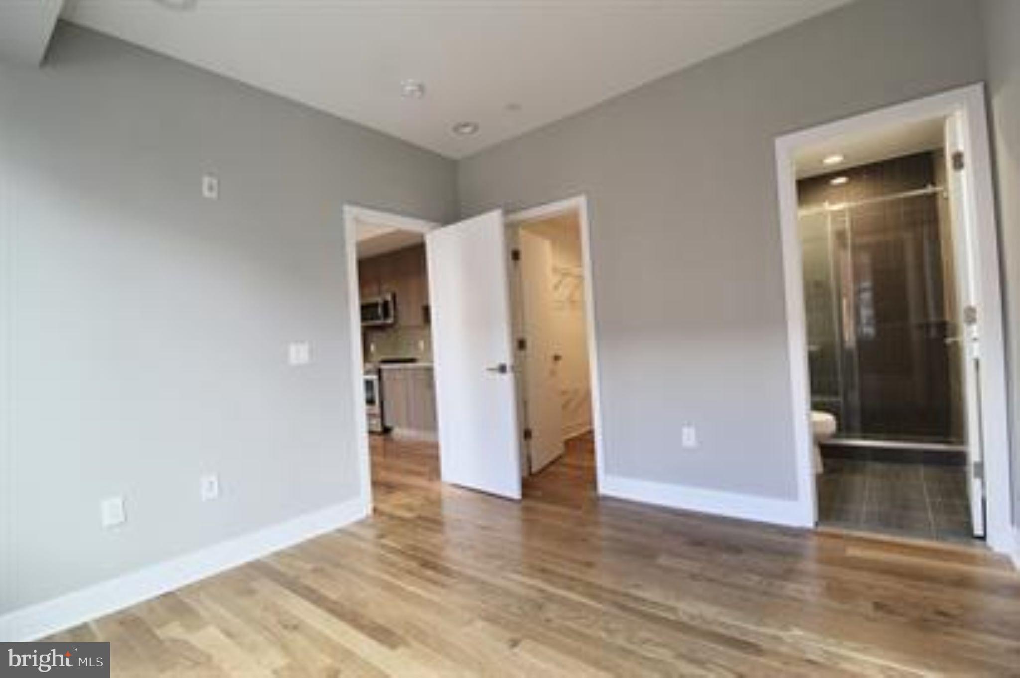 1642 CAMBRIDGE STREET C