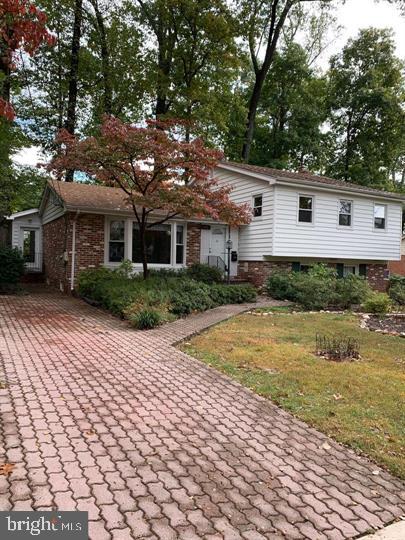 3532 QUEEN DRIVE