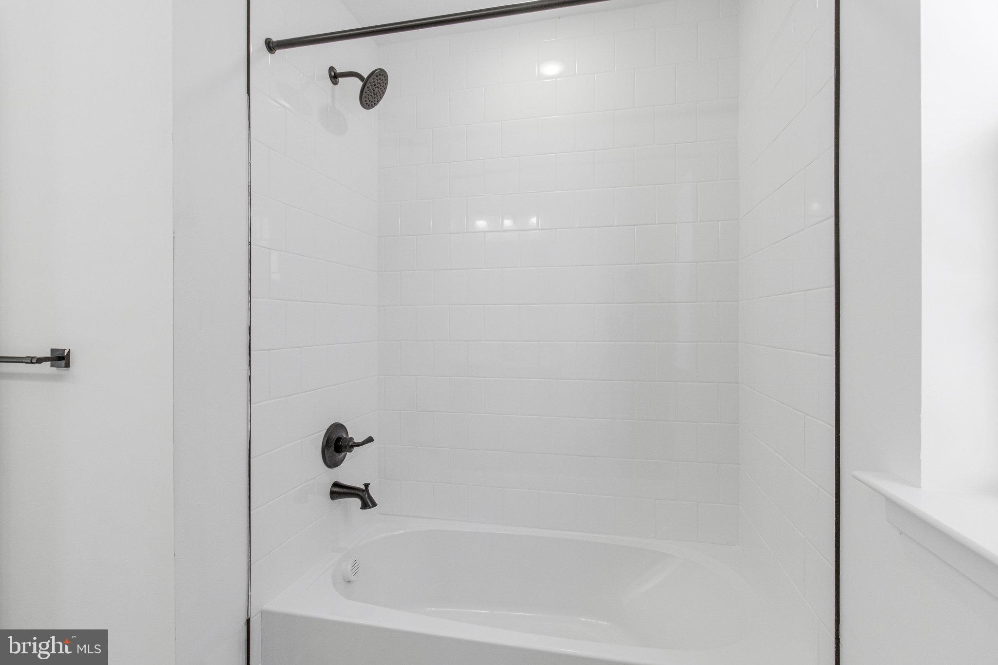 ENCLAVE AT ARUNDEL HILLS - Residential