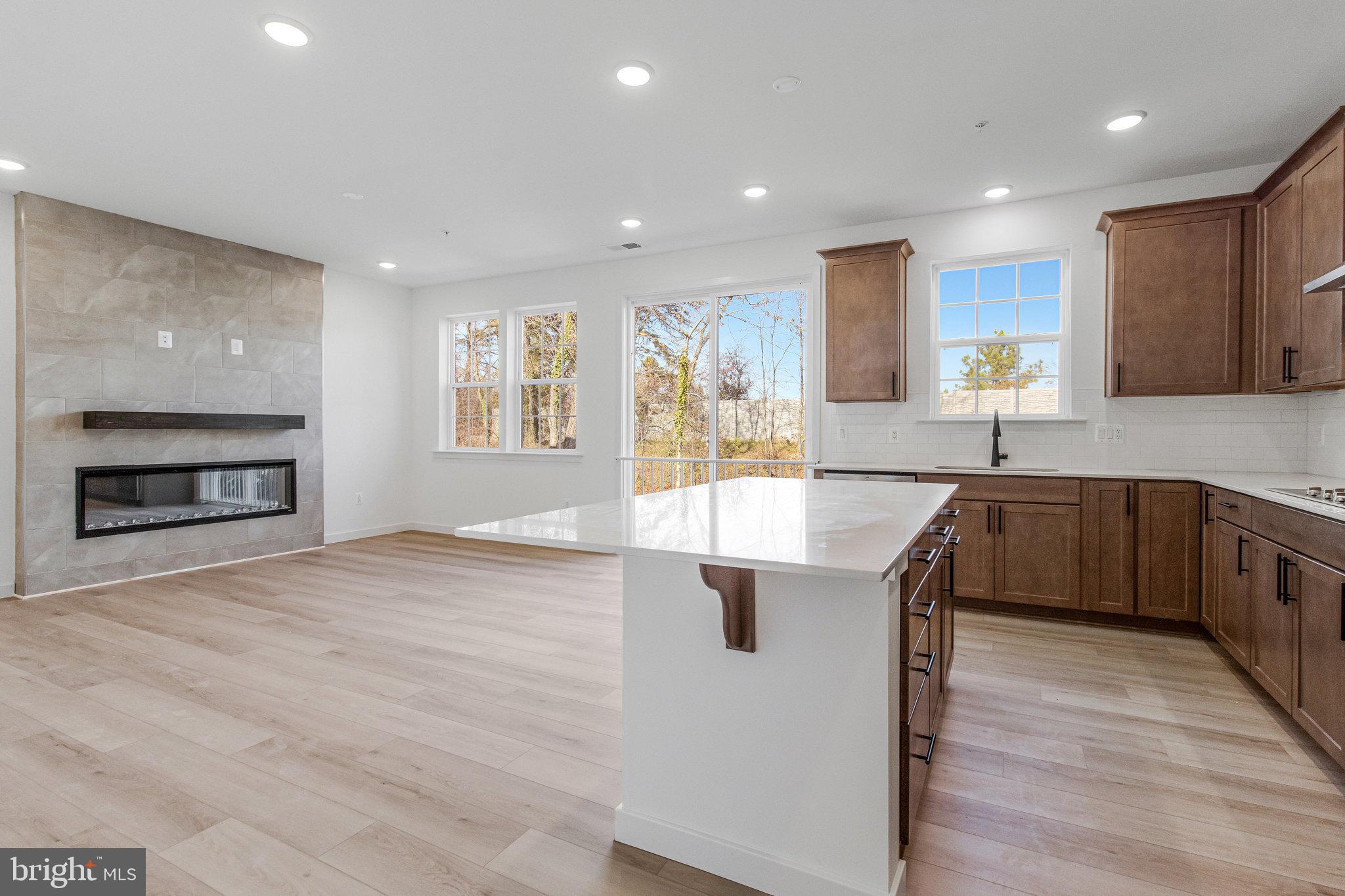 ENCLAVE AT ARUNDEL HILLS - Residential