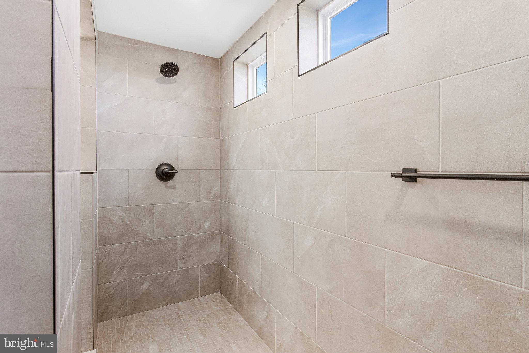 ENCLAVE AT ARUNDEL HILLS - Residential