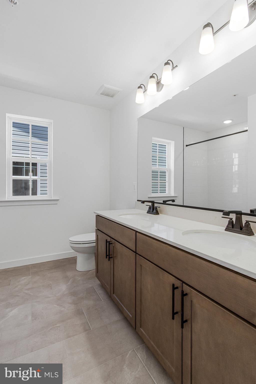 ENCLAVE AT ARUNDEL HILLS - Residential