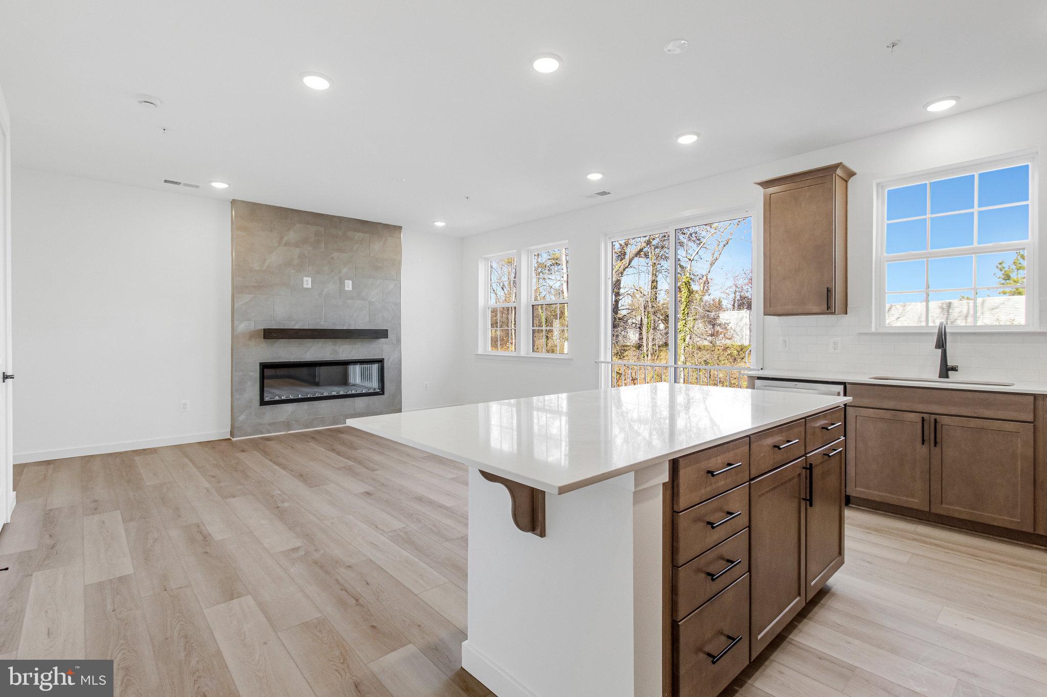 ENCLAVE AT ARUNDEL HILLS - Residential