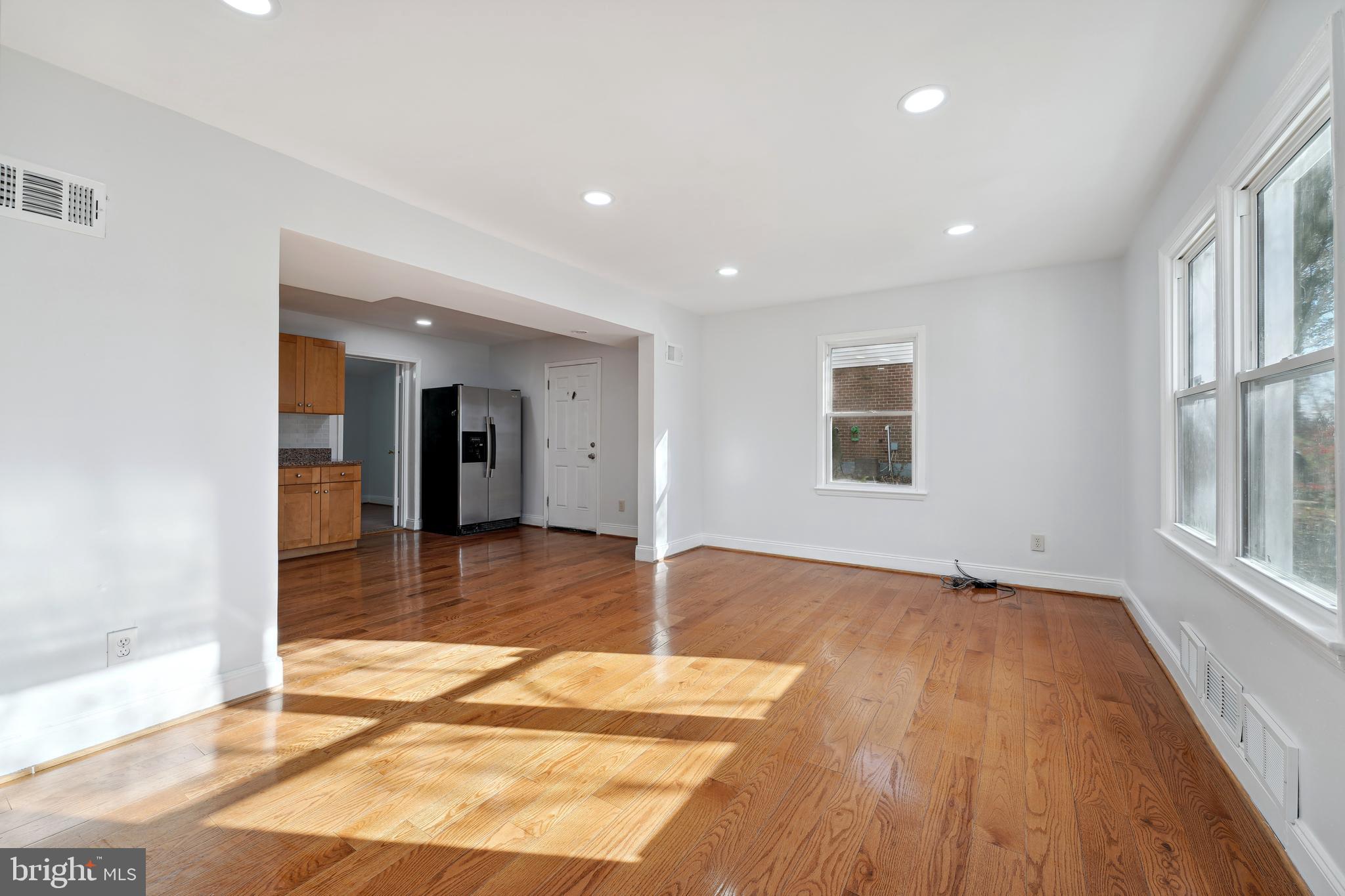 PARKLAWN - Residential