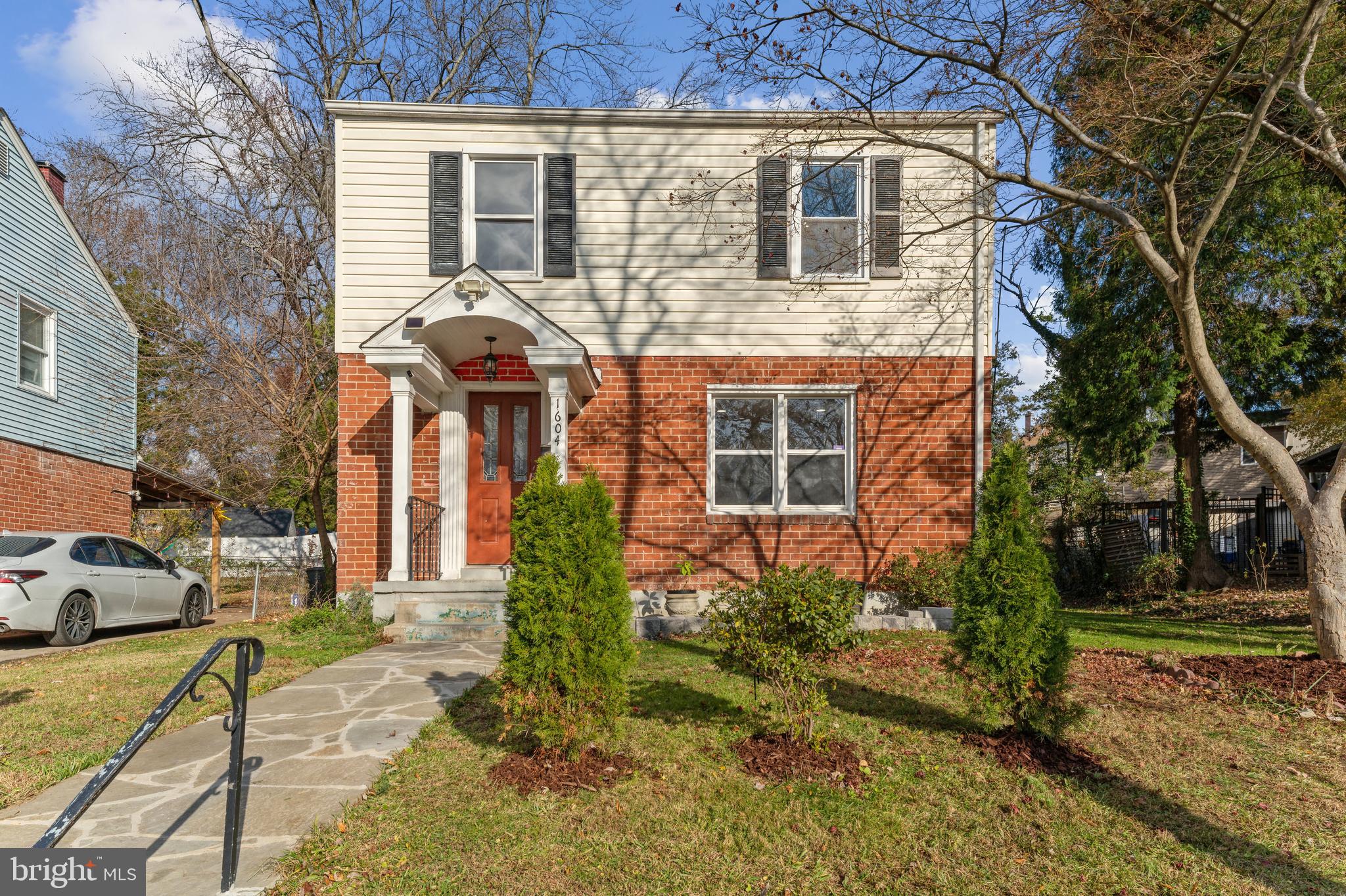 PARKLAWN - Residential