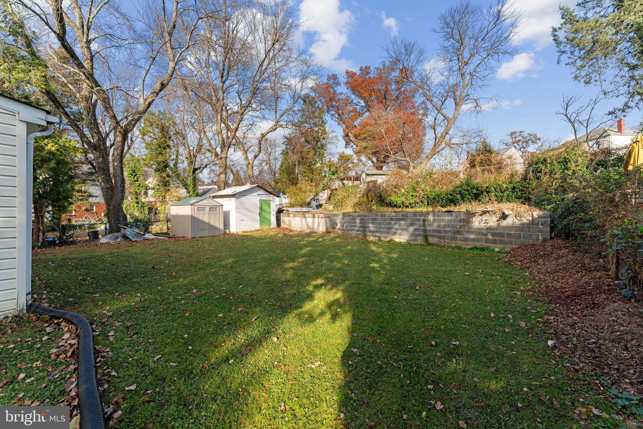 PARKLAWN - Residential