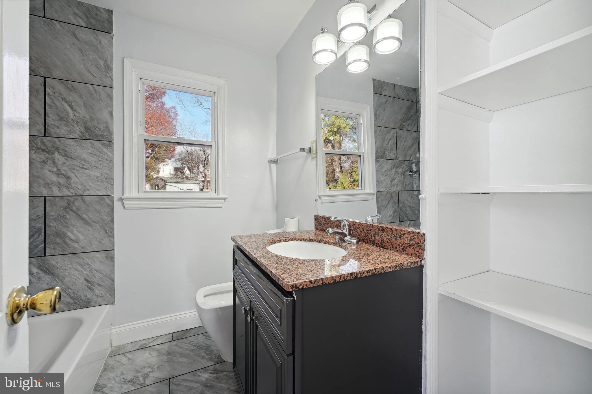 PARKLAWN - Residential