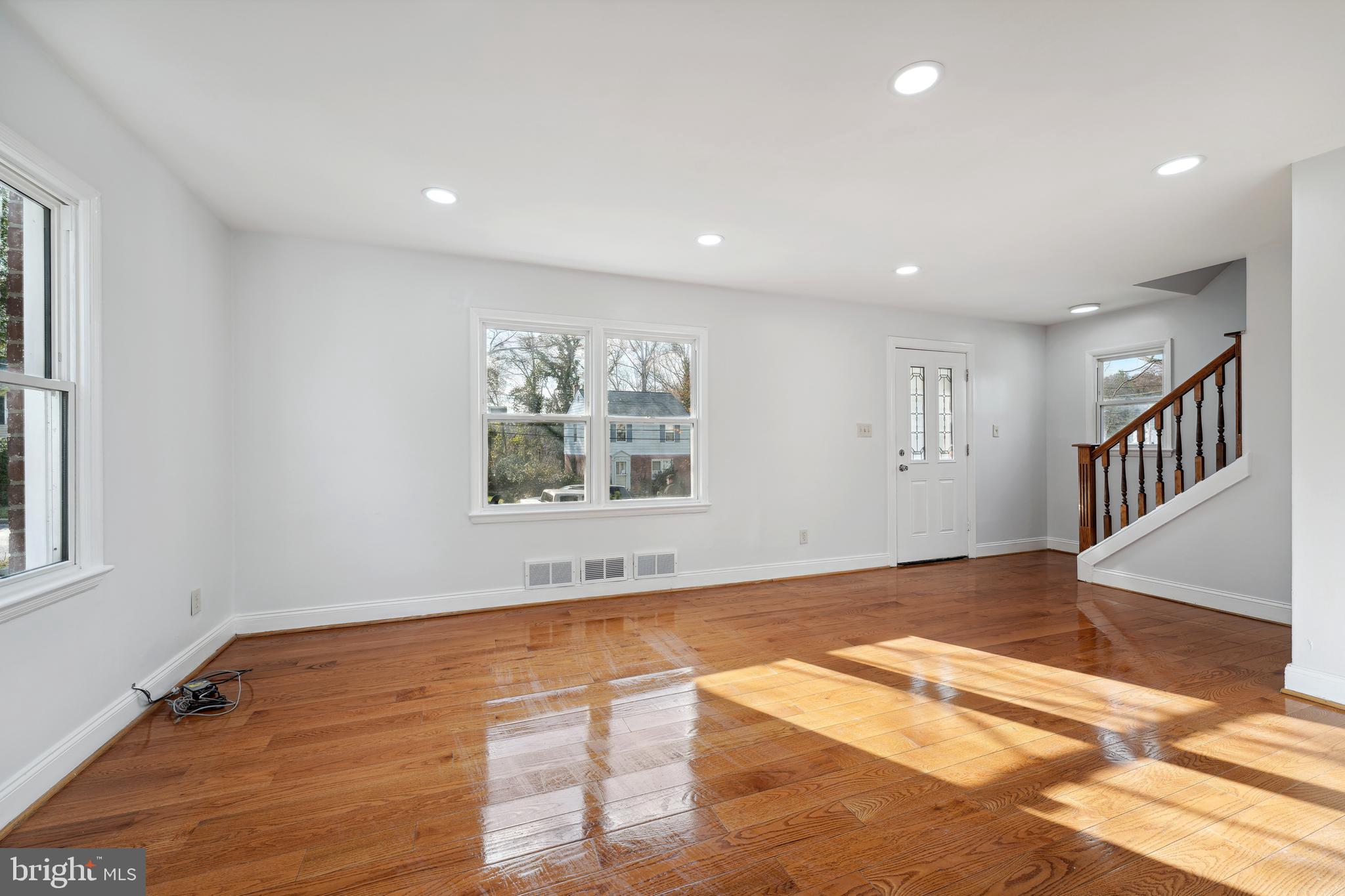 PARKLAWN - Residential