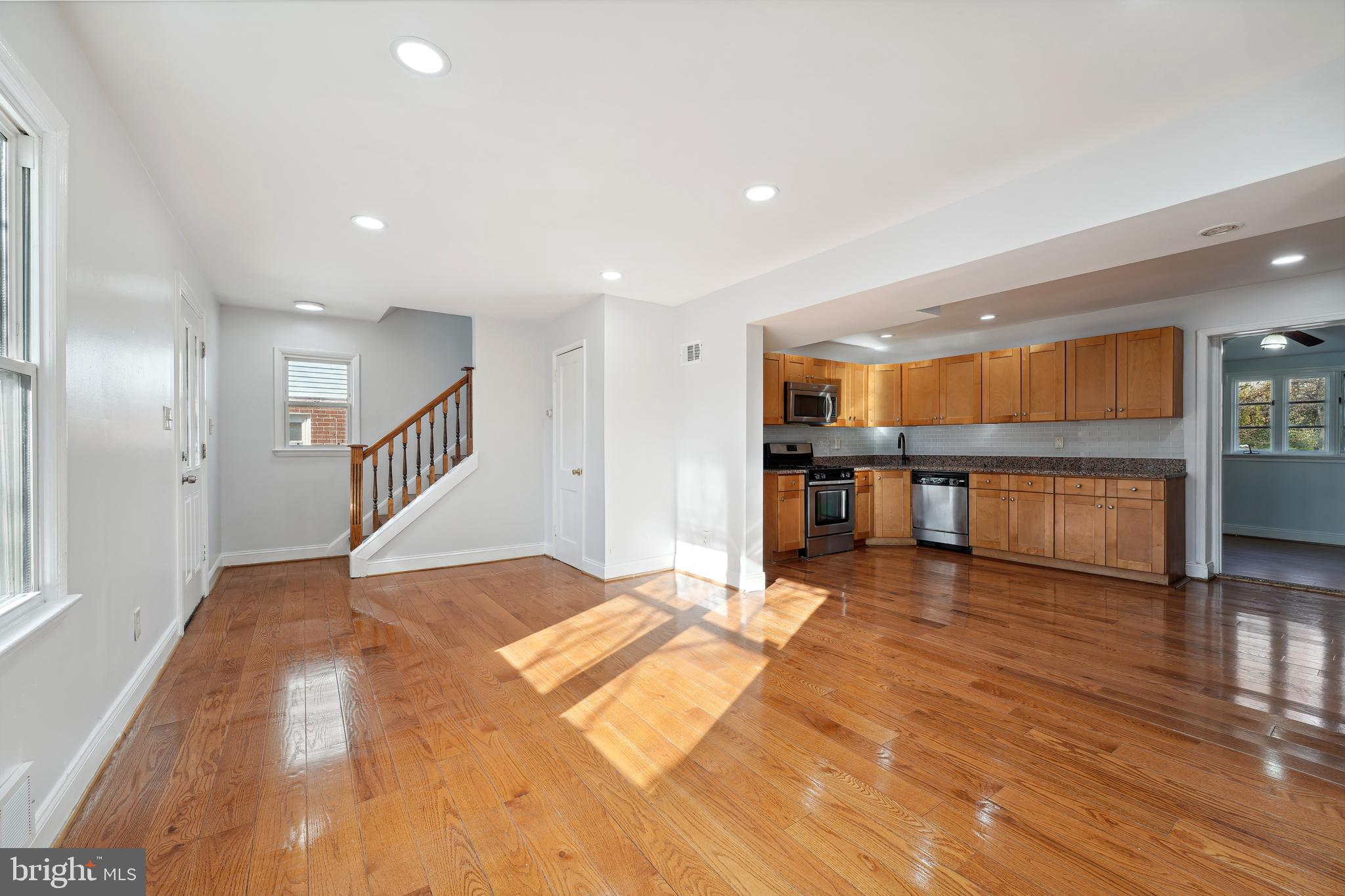 PARKLAWN - Residential