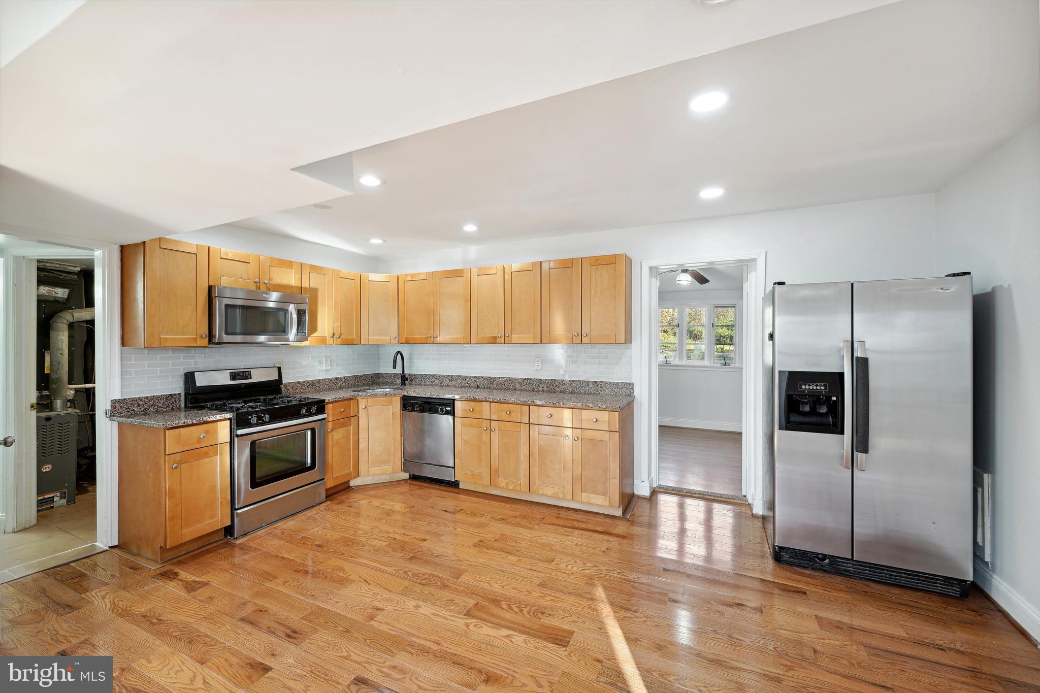 PARKLAWN - Residential