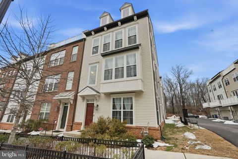Townhouse For Sale - 2511 Auden Drive<br/> SILVER SPRING, MD 20906