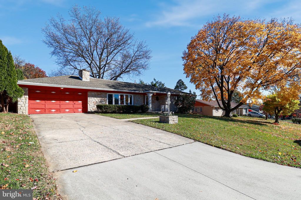 Photo of 661 Colleen Drive, HARRISBURG, PA 17109 (MLS # PADA2051444)