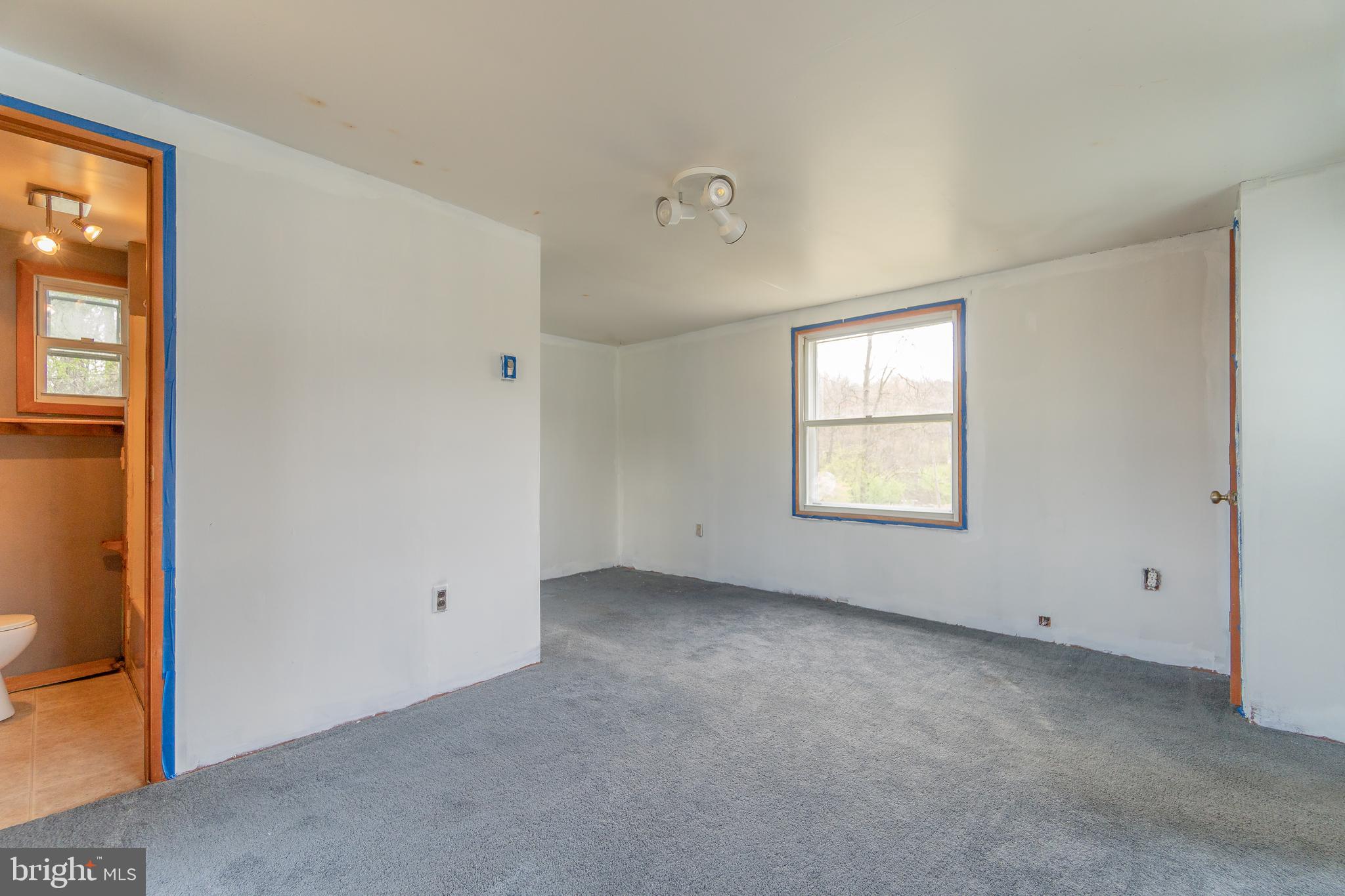 SPRINGTON WOODS - Residential