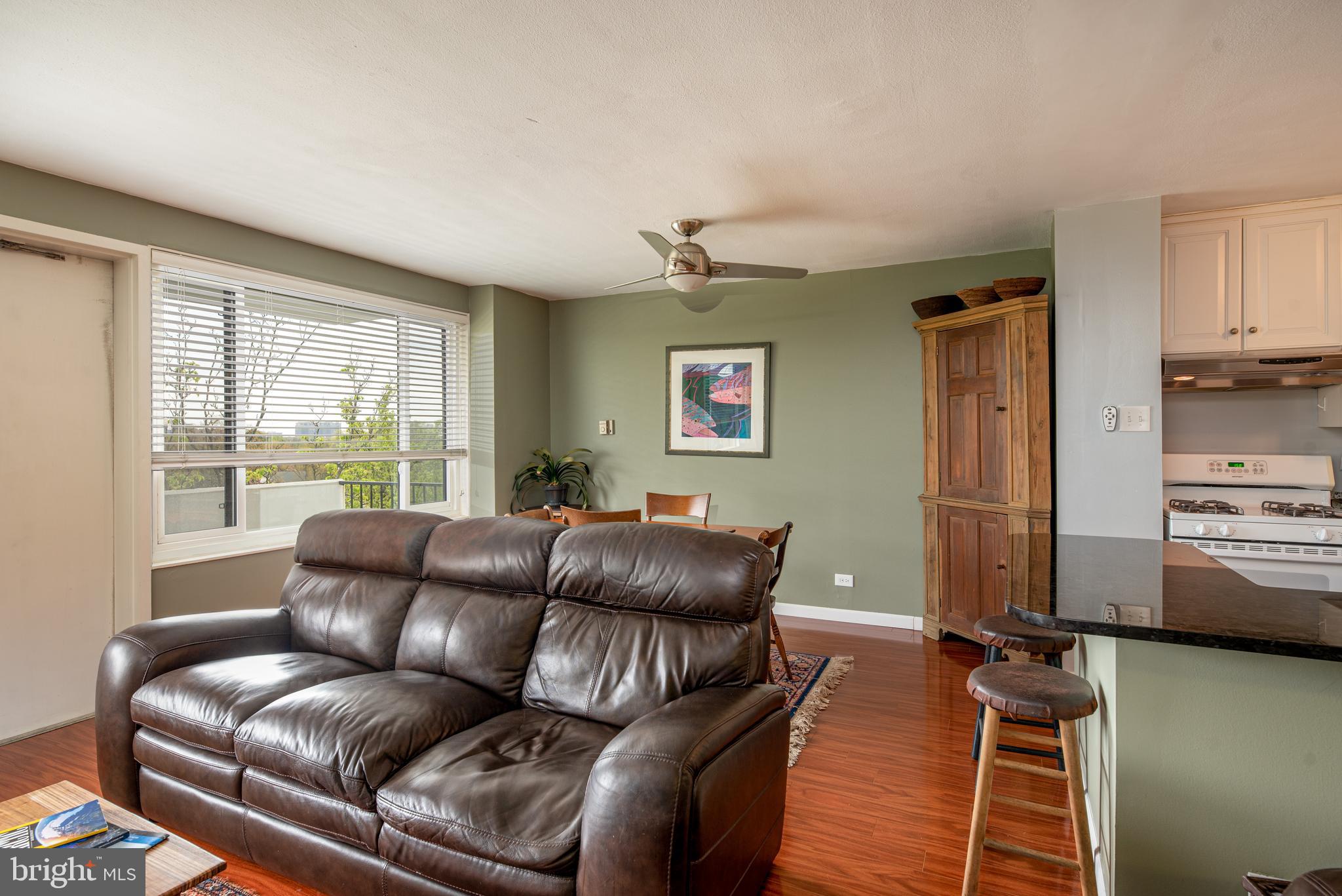 THE CHATHAM - Residential