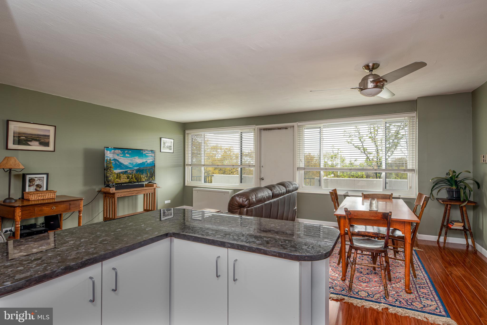 THE CHATHAM - Residential