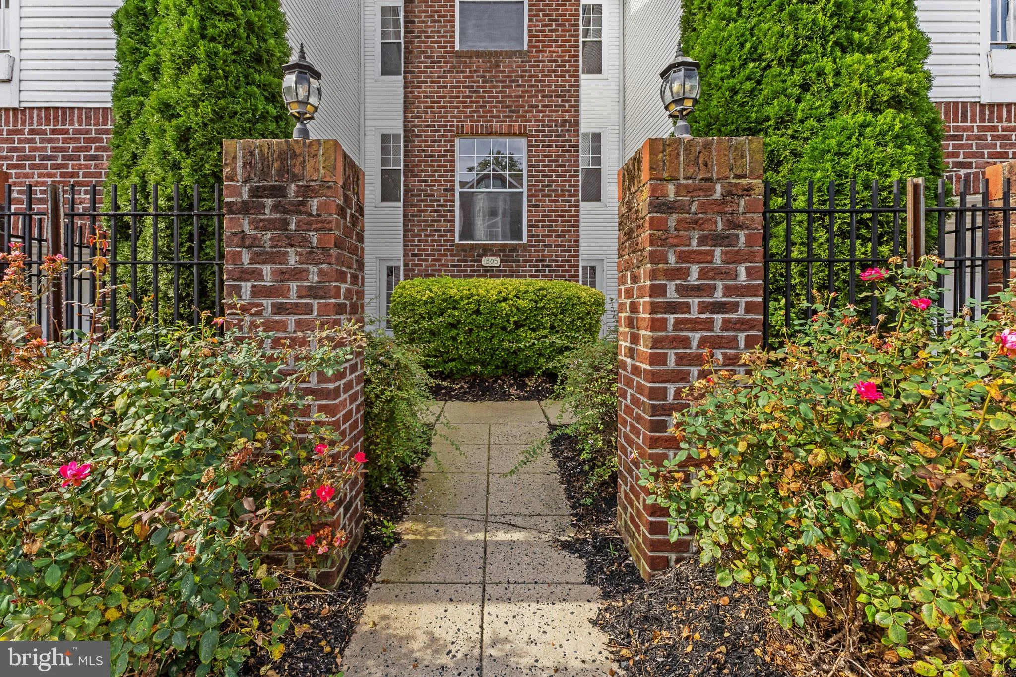 1305 Cranesbill Court Unit 202