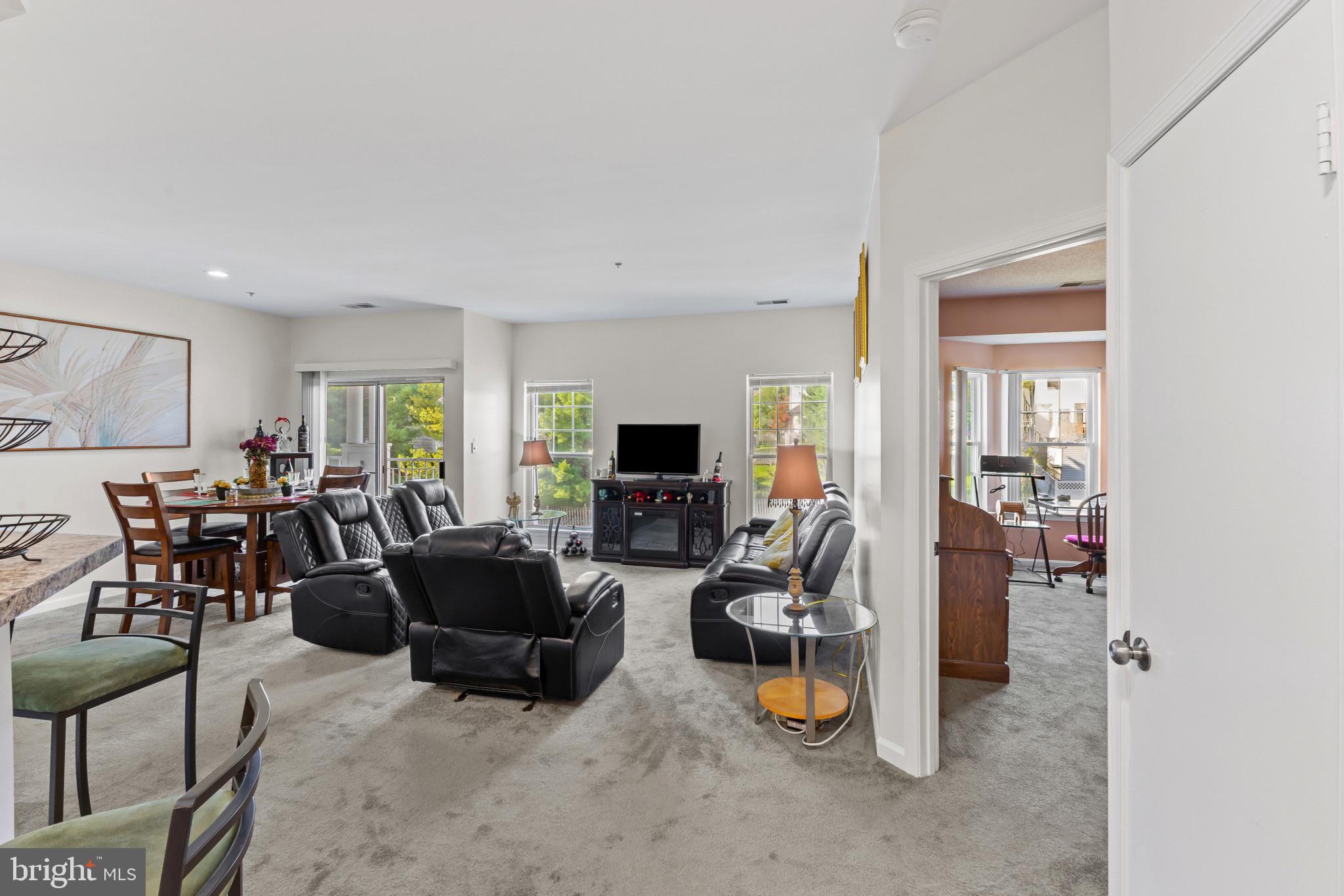 1305 CRANESBILL COURT 202