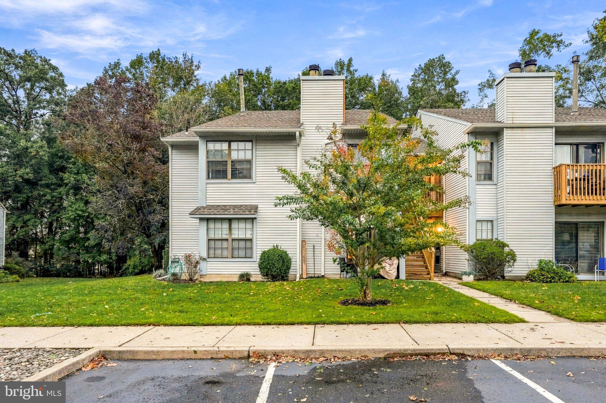 424 DURHAM COURT
