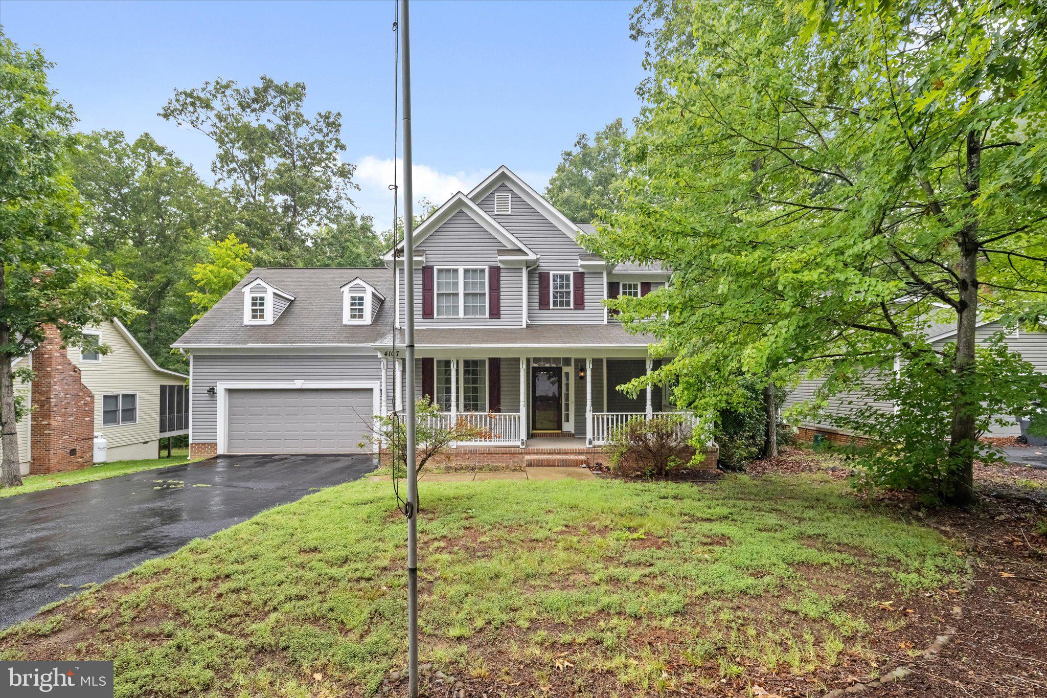 4107 LAKEVIEW PARKWAY