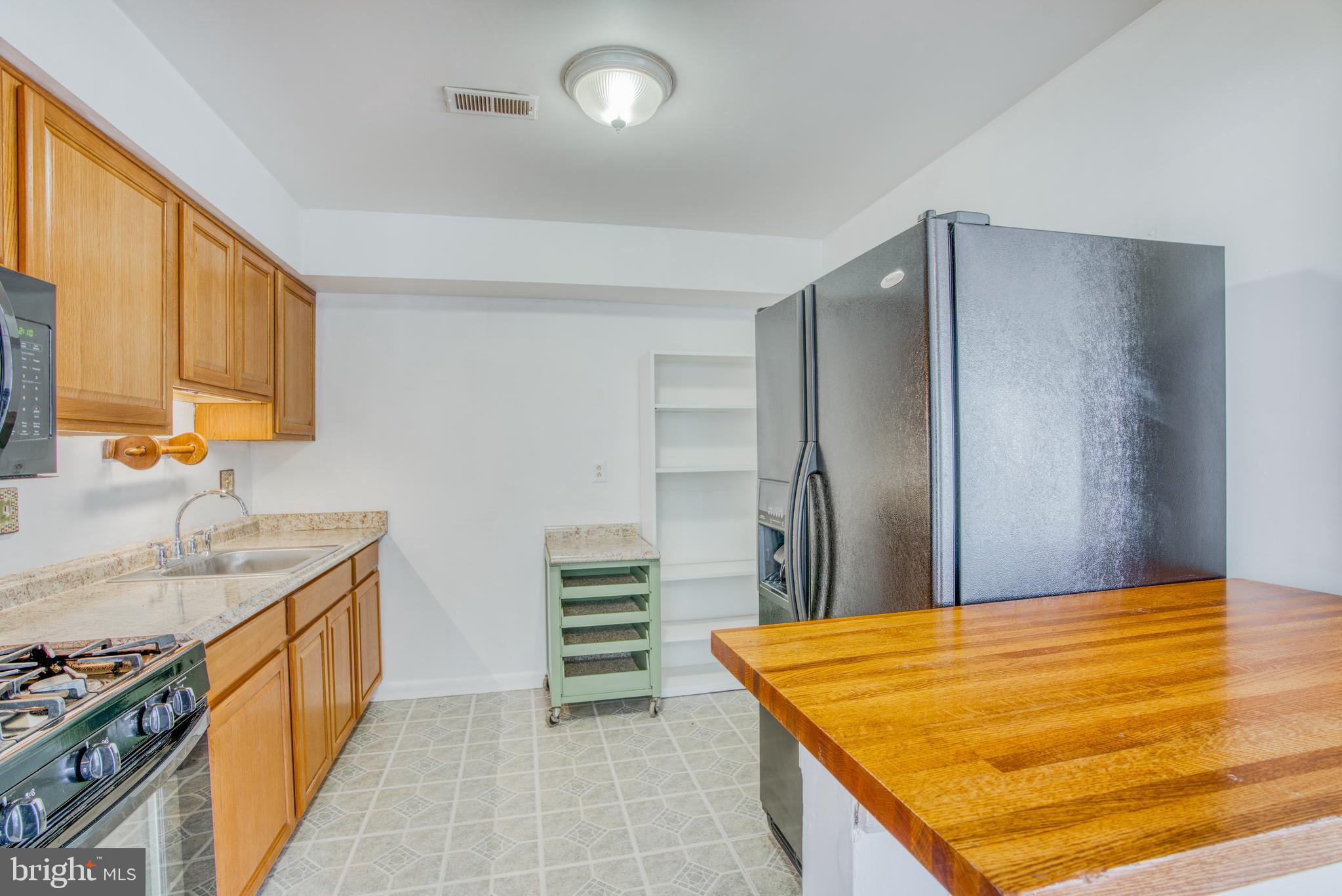 LONG REACH KNOLLS - Residential