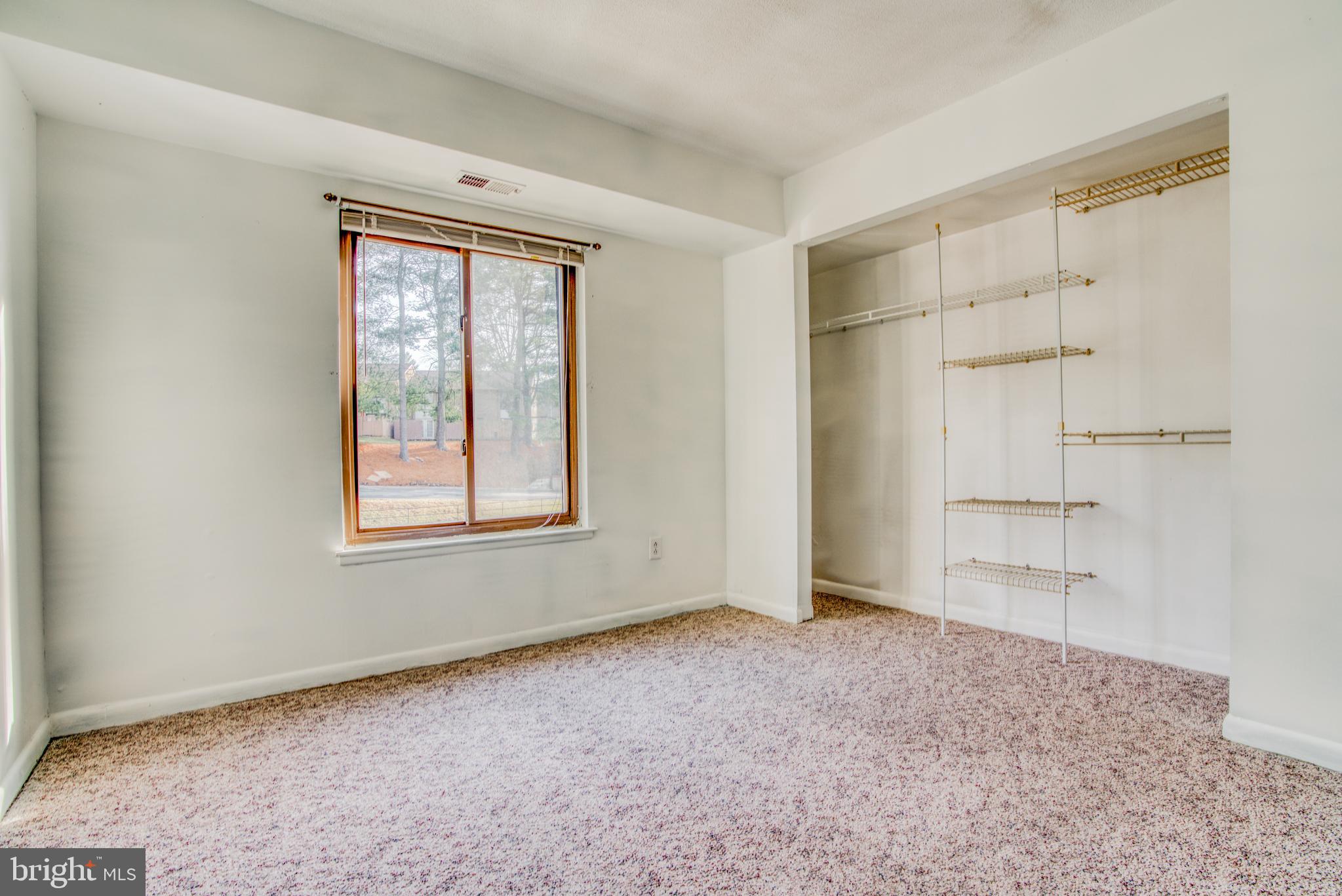 LONG REACH KNOLLS - Residential