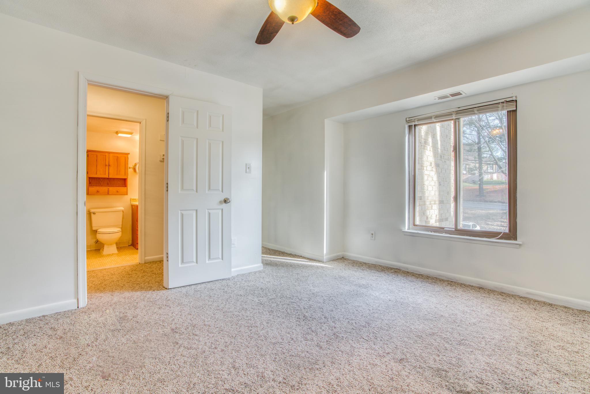 LONG REACH KNOLLS - Residential