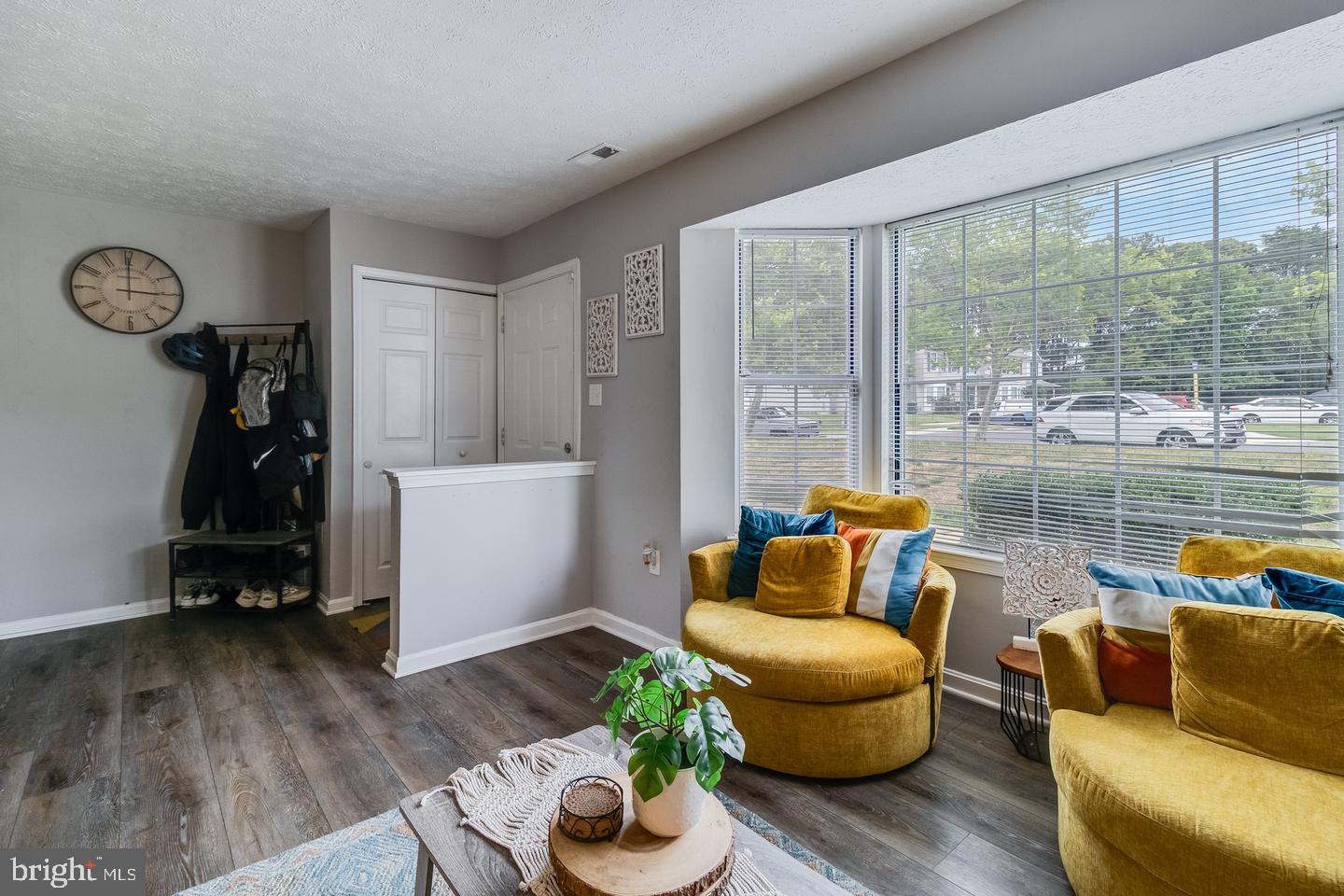 21412 MANON WAY