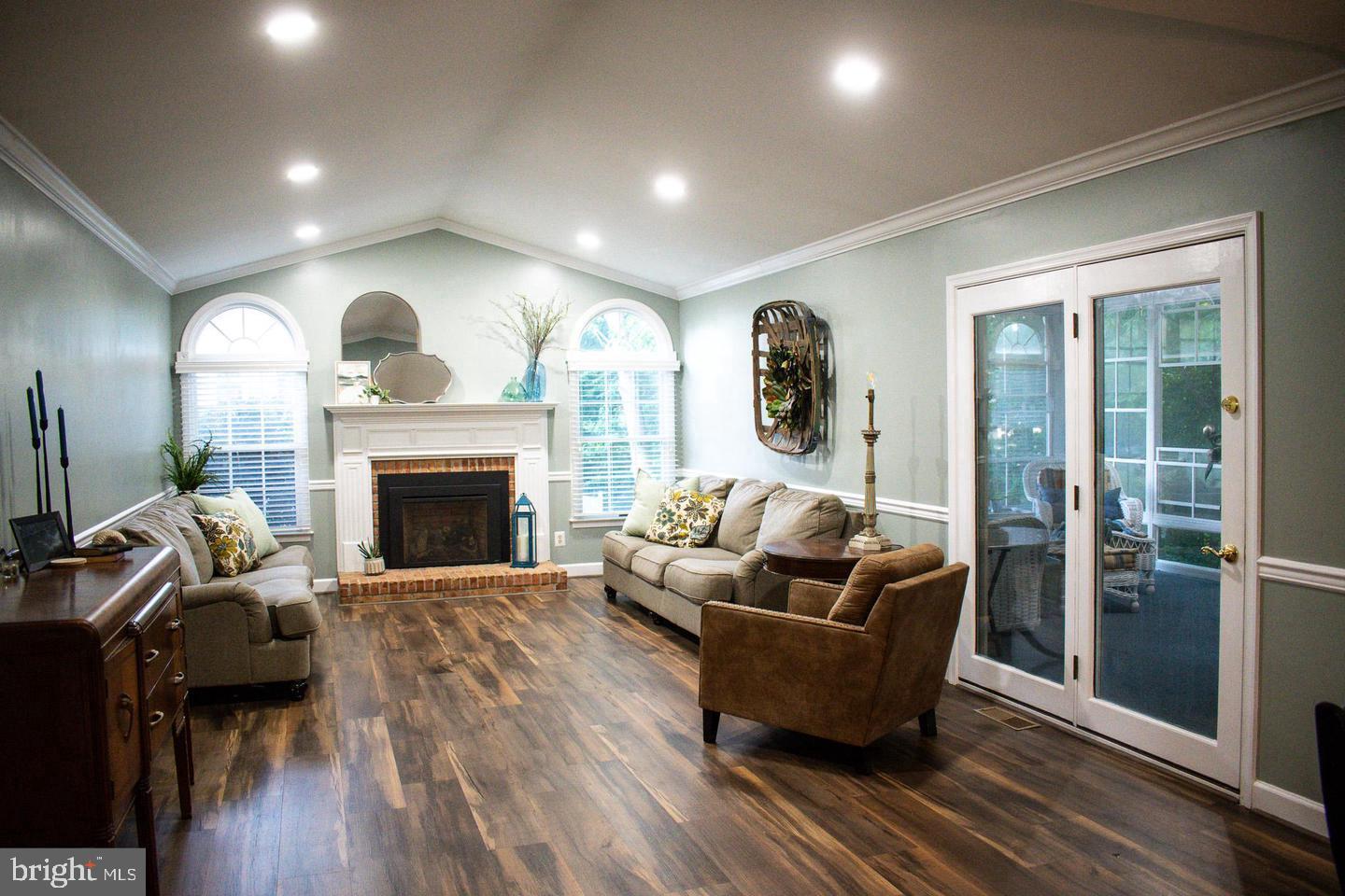 105 WESTMORELAND COURT