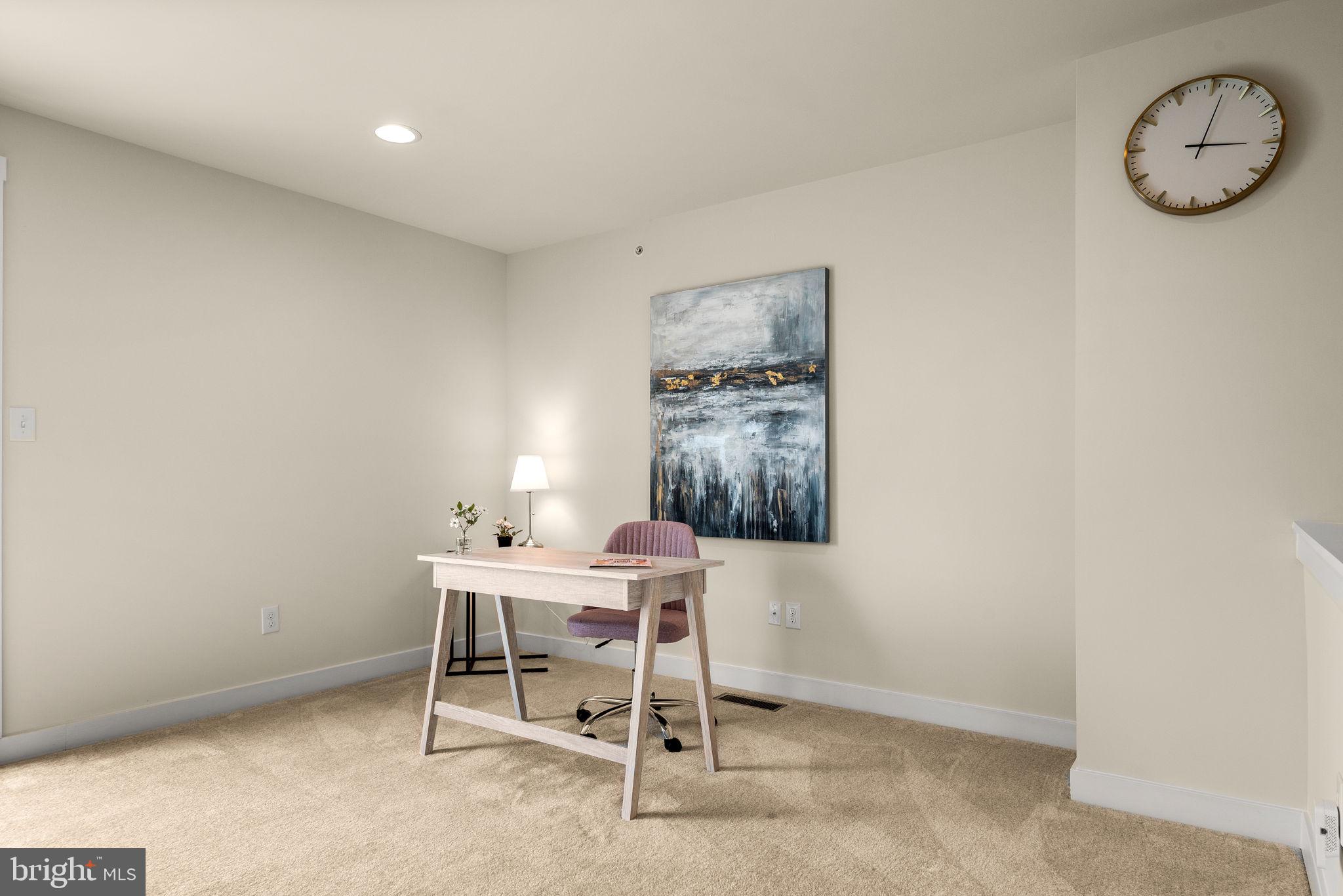 WATERSIDE - Residential