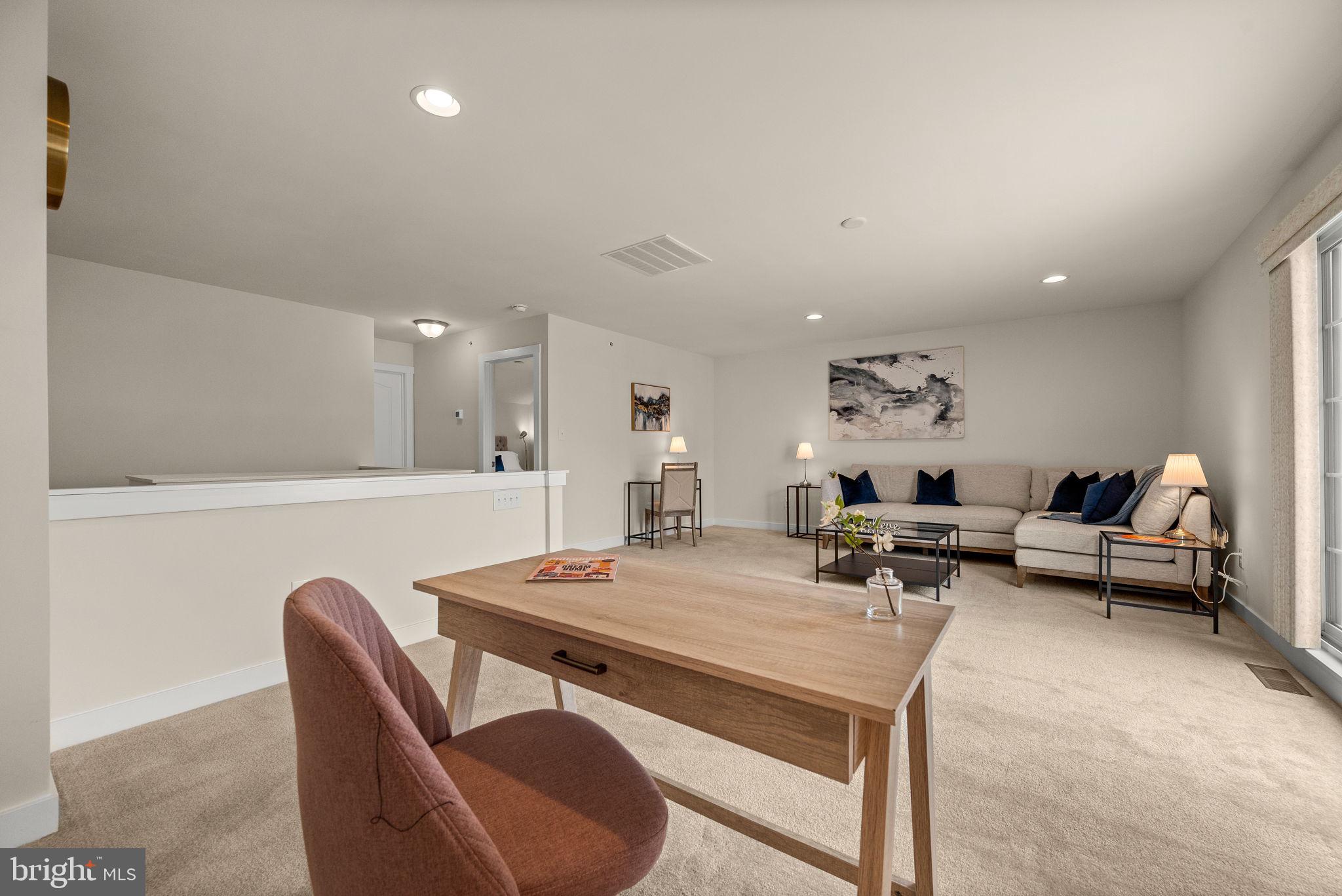 WATERSIDE - Residential