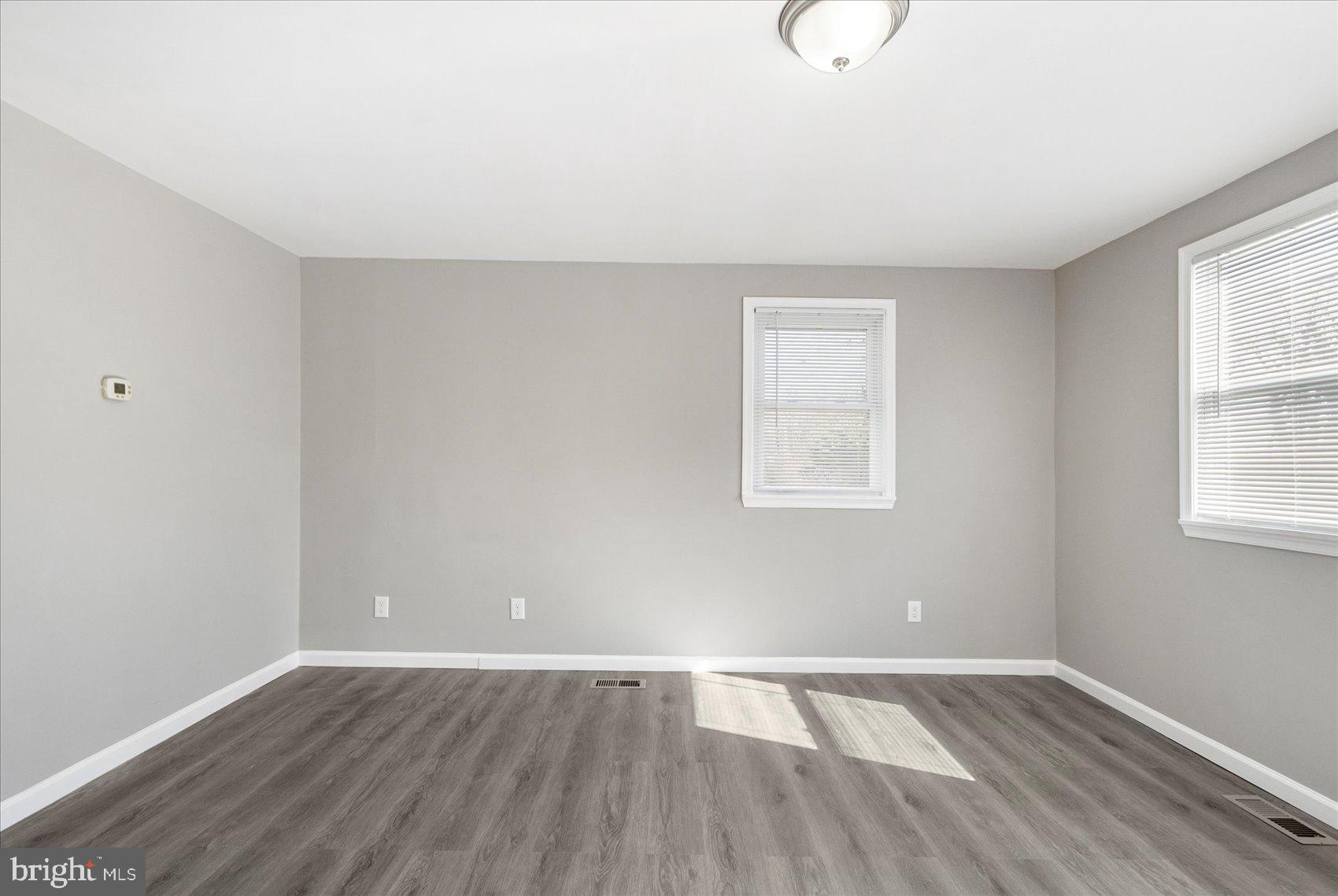 NORTH DEEN - Residential