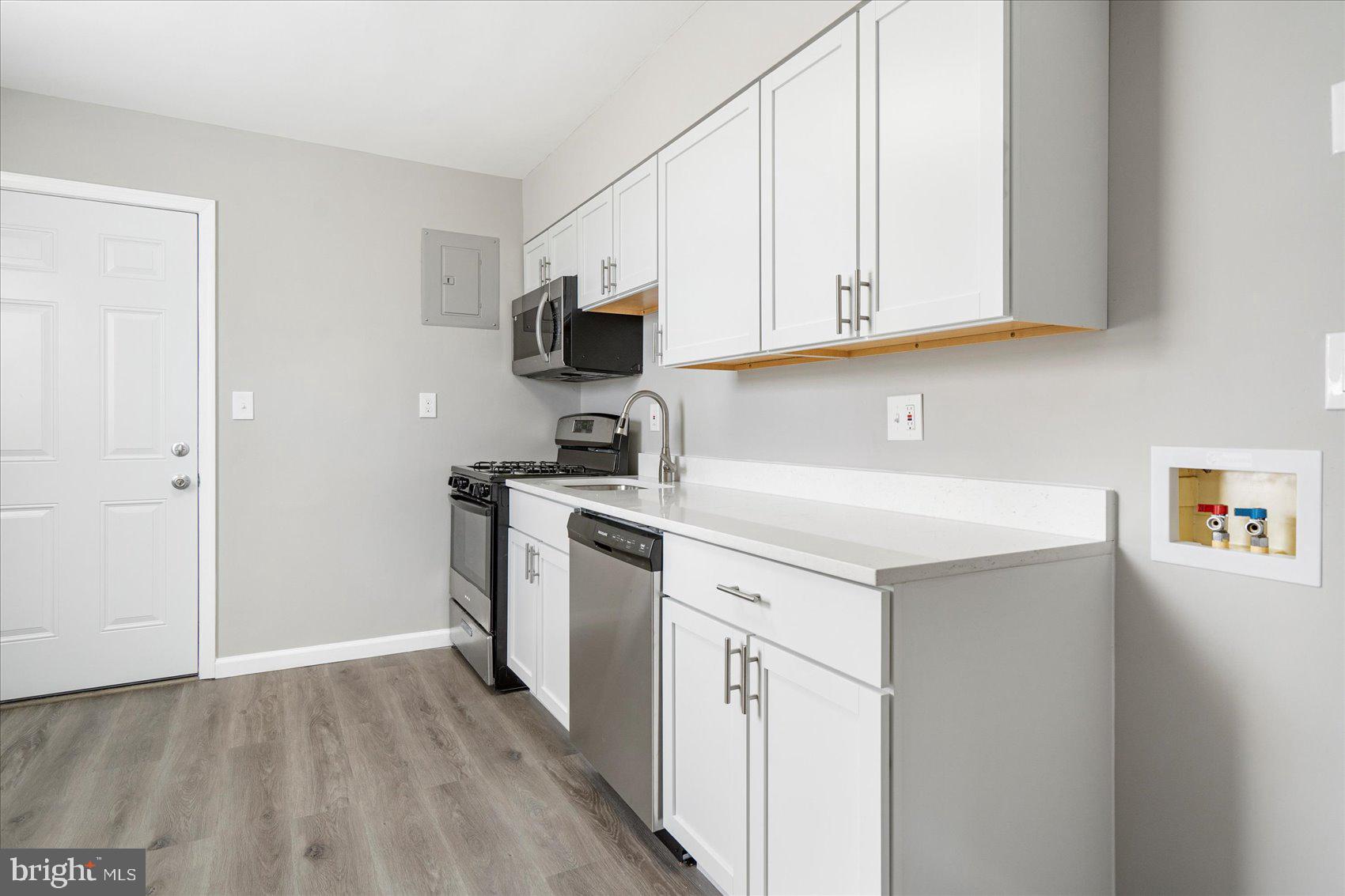 NORTH DEEN - Residential